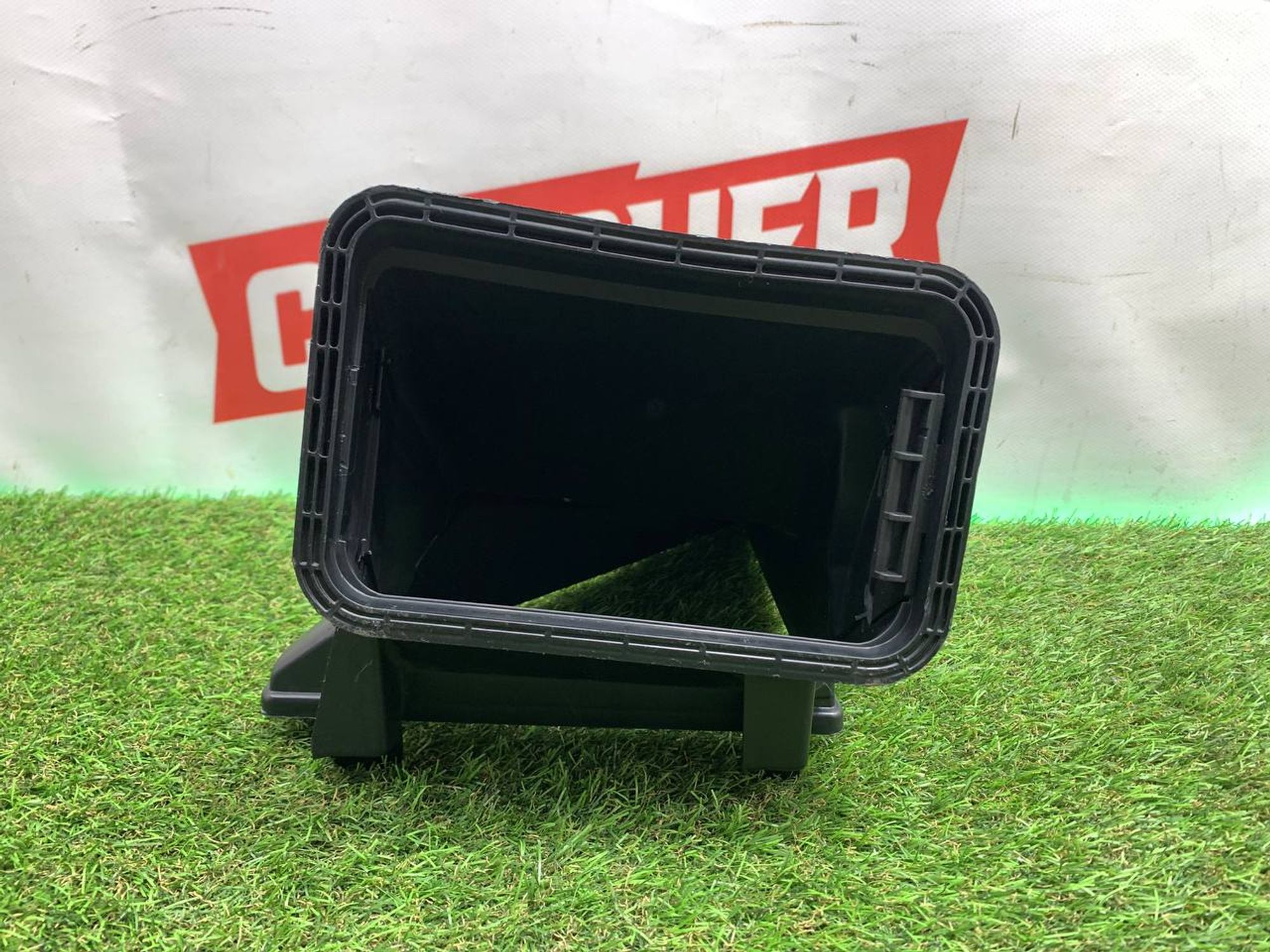 https://ycs.partsauto.market/partsauto-images/thmbs/userImages/h353NjtZg3VDP19b5HMt7LlpbQ93/part/562488d4-2a35-4230-968e-a0cd8cab417e_1708762137676.jpg