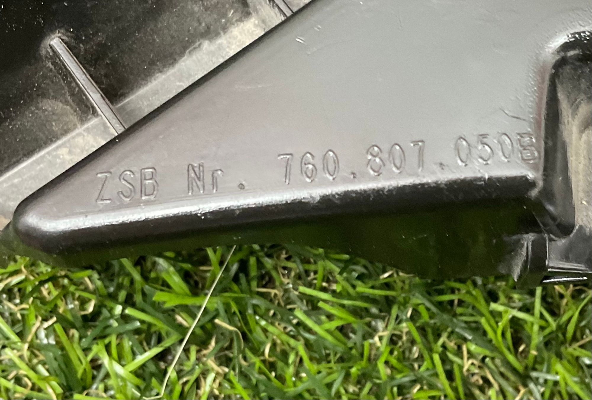 https://ycs.partsauto.market/partsauto-images/thmbs/userImages/h353NjtZg3VDP19b5HMt7LlpbQ93/part/56b2a373-c33e-457b-9370-04b770e6f69f_1785941277847.jpg