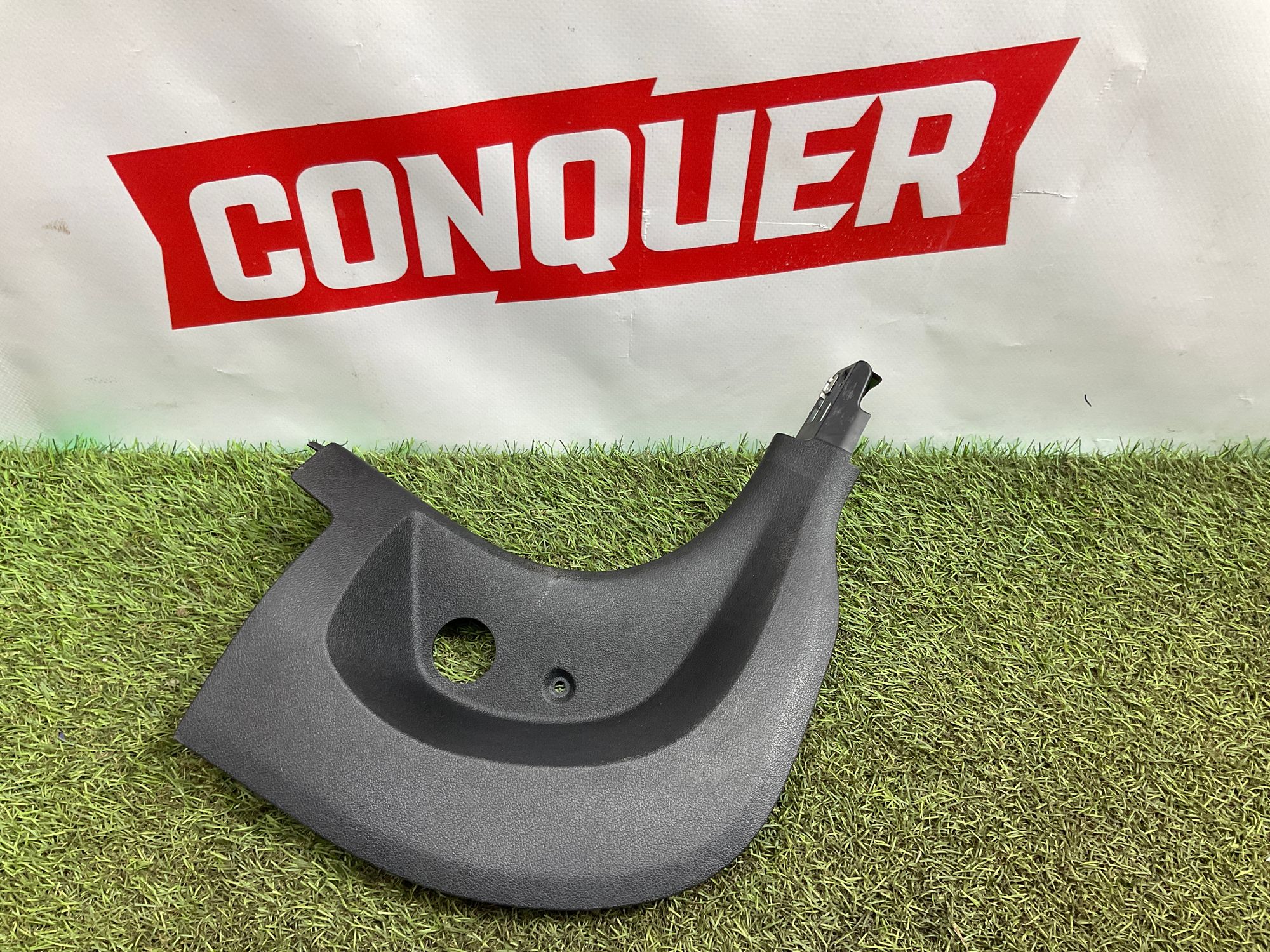 Накладка порога салона передняя правая BMW M8, F92, 1000 рублей, Москва