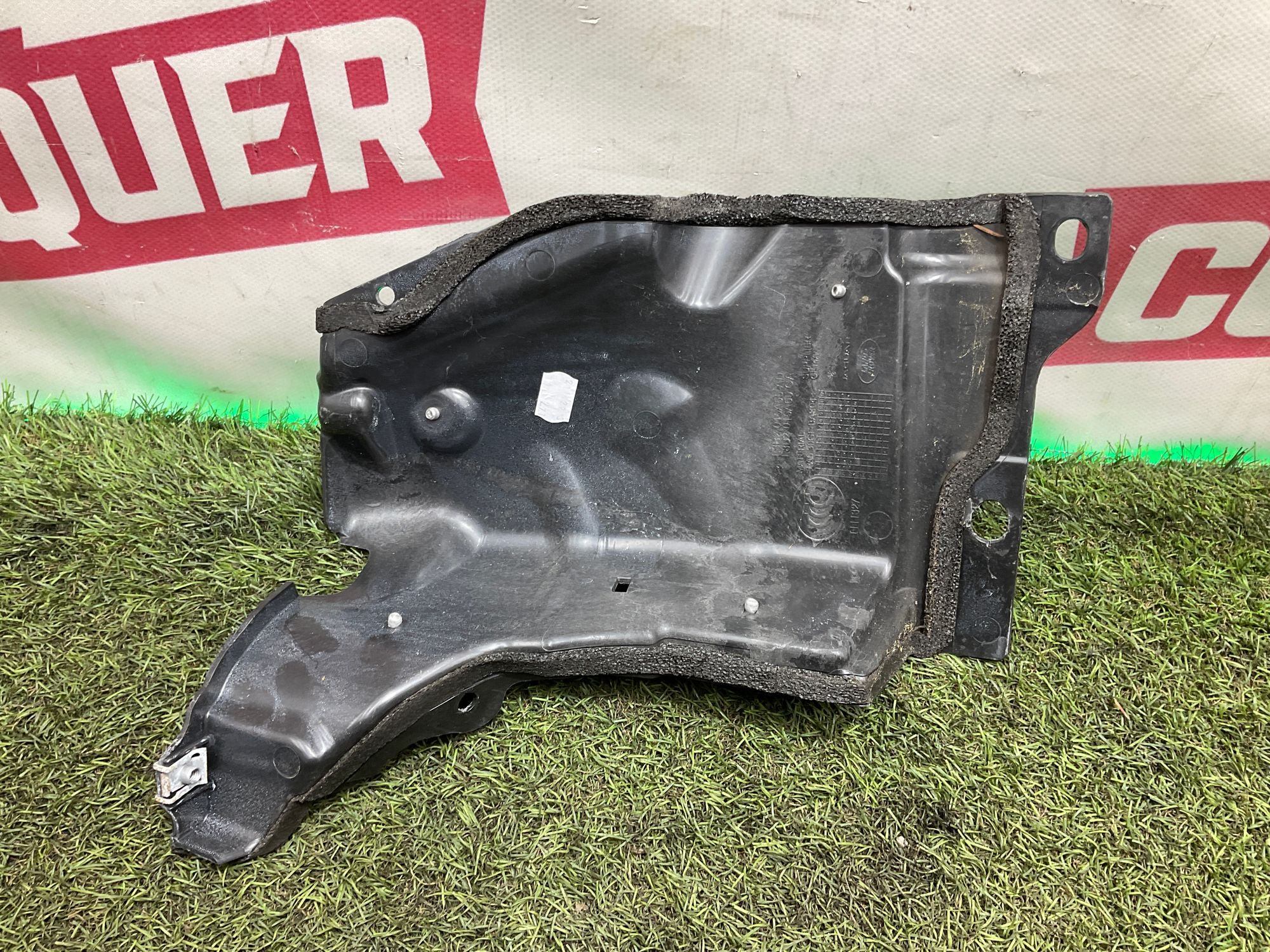 Шумоизоляция двигателя левая Land Rover Defender II L663 2022, 3000 рублей, Москва