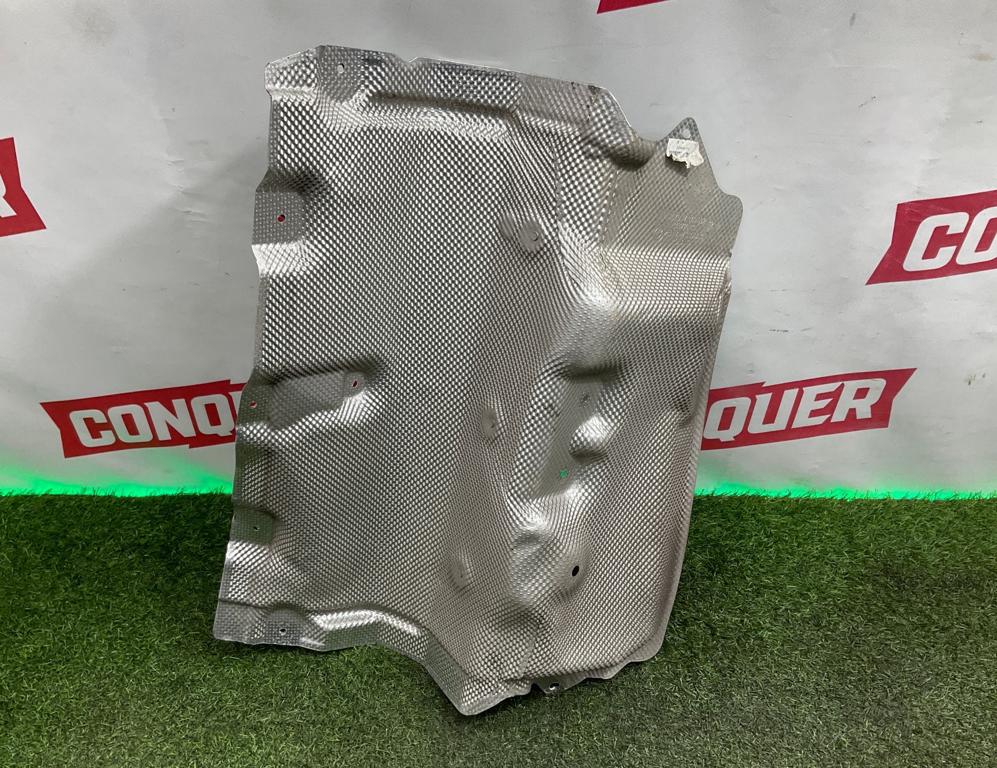 https://ycs.partsauto.market/partsauto-images/thmbs/userImages/h353NjtZg3VDP19b5HMt7LlpbQ93/part/56dfd95a-7cb9-40ab-b97e-3cbb6f0b2ca0_1746444157121.jpg