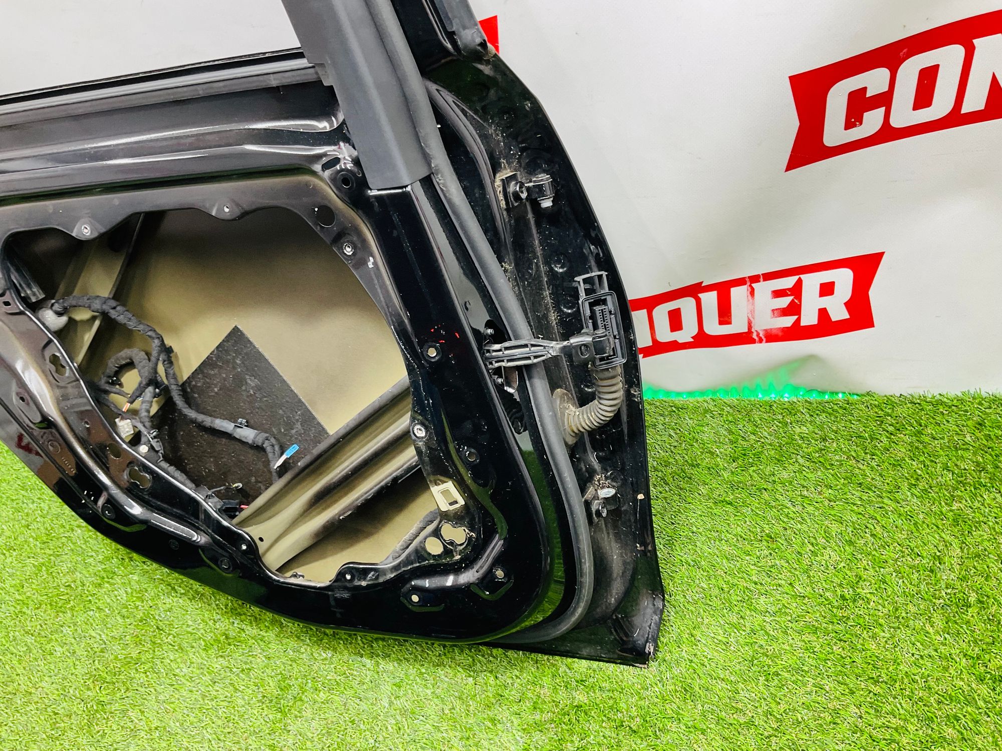 https://ycs.partsauto.market/partsauto-images/thmbs/userImages/h353NjtZg3VDP19b5HMt7LlpbQ93/part/56e440d6-5e4b-41cb-9348-18a8379ed646_1781527069319.jpg
