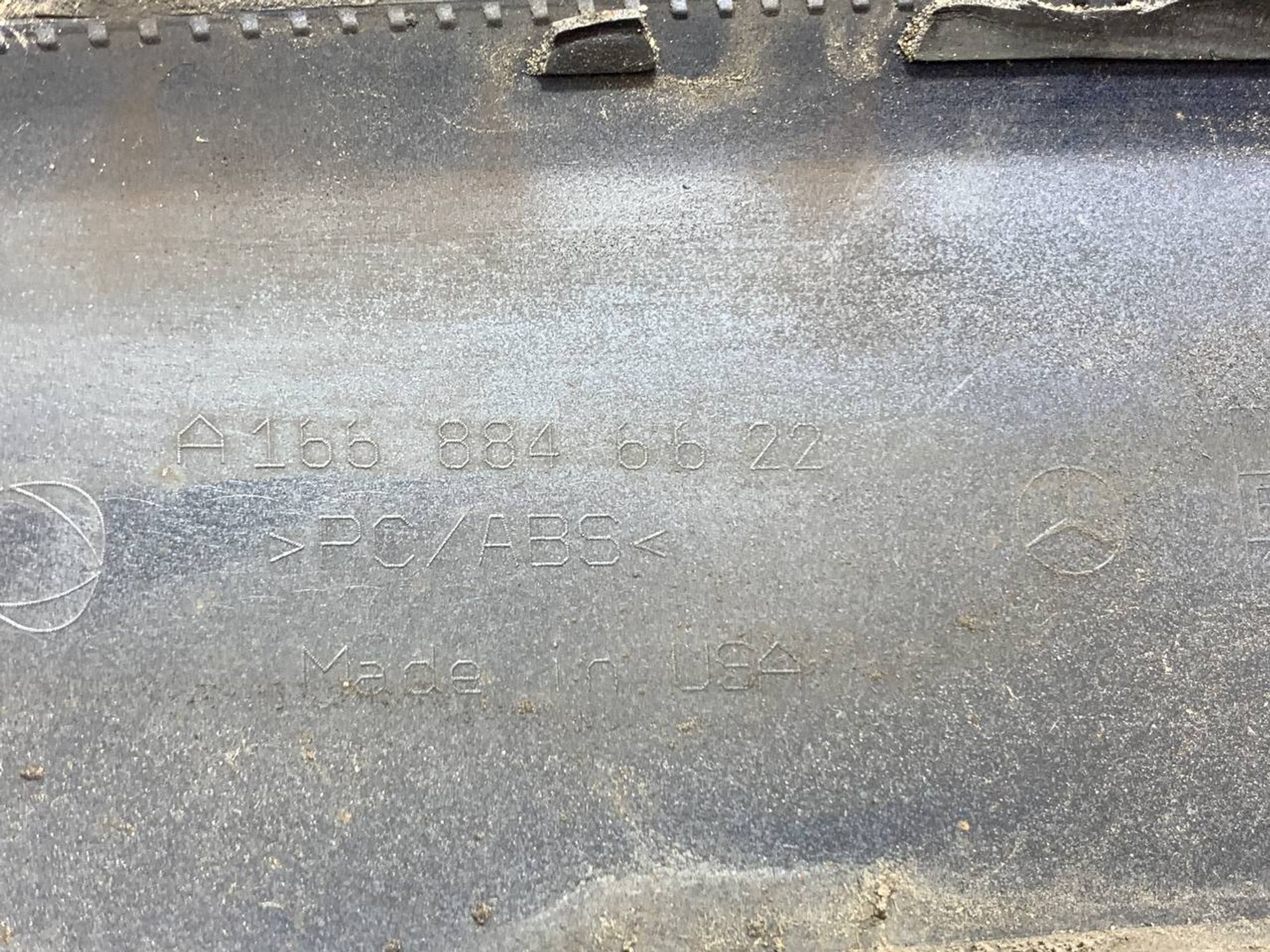 Накладка крыла задняя правая Mercedes-Benz GL X166, 3000 рублей, Москва