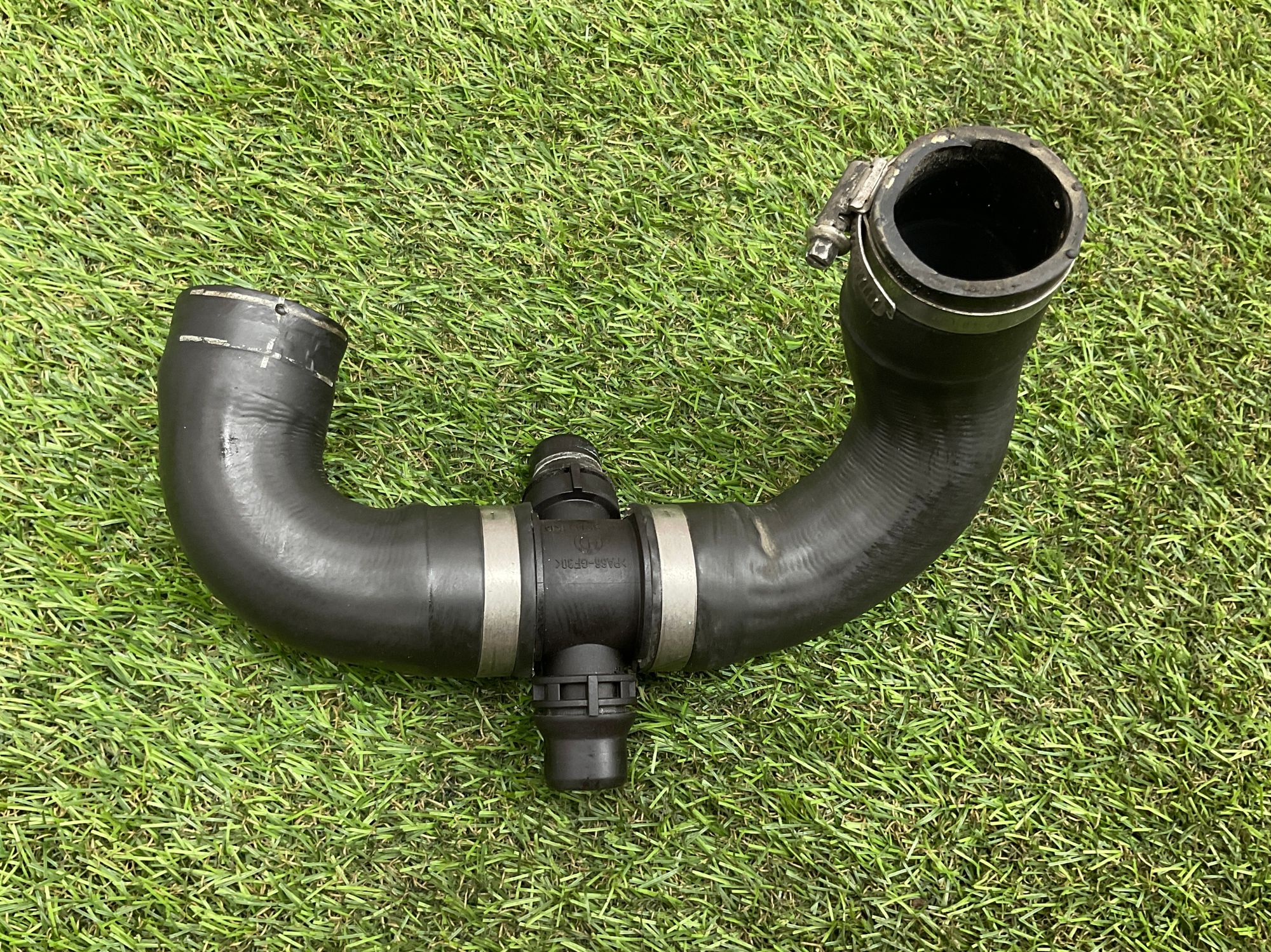 Патрубок системы охлаждения BMW 5 серия, F10/F11/F07 рестайлинг, 1000 рублей, Москва