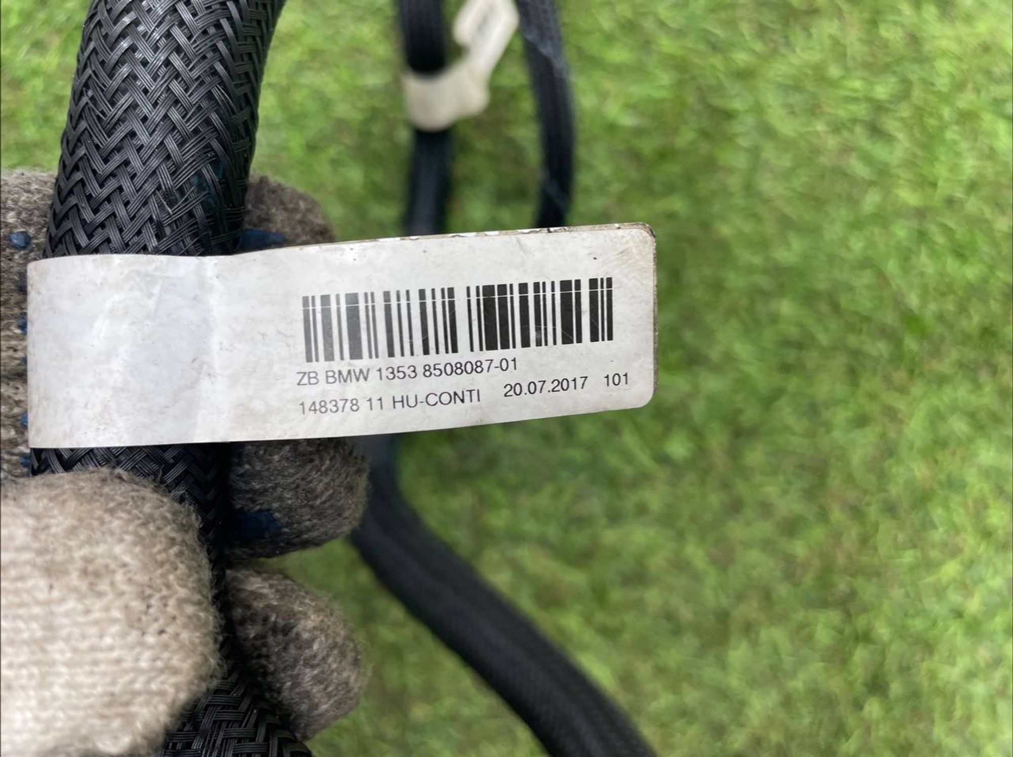 https://ycs.partsauto.market/partsauto-images/thmbs/userImages/h353NjtZg3VDP19b5HMt7LlpbQ93/part/57d86dd7-23b7-4116-8ce9-f797f0e7087b_1712846789620.jpg