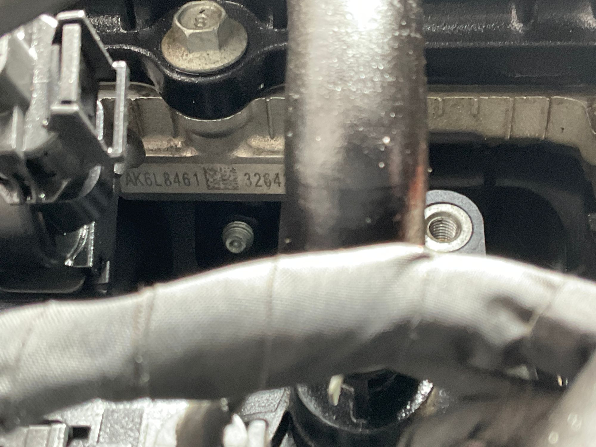 https://ycs.partsauto.market/partsauto-images/thmbs/userImages/h353NjtZg3VDP19b5HMt7LlpbQ93/part/58776701-b04e-4851-8ac2-42130b2b0c85_1742206007334.jpg