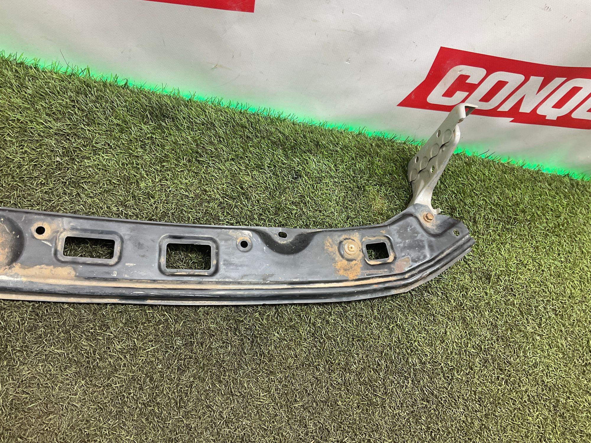 Усилитель бампера передний верхний Toyota Land Cruiser 200 рестайлинг 2 (2015—2023) 2017, 3000 рублей, Москва