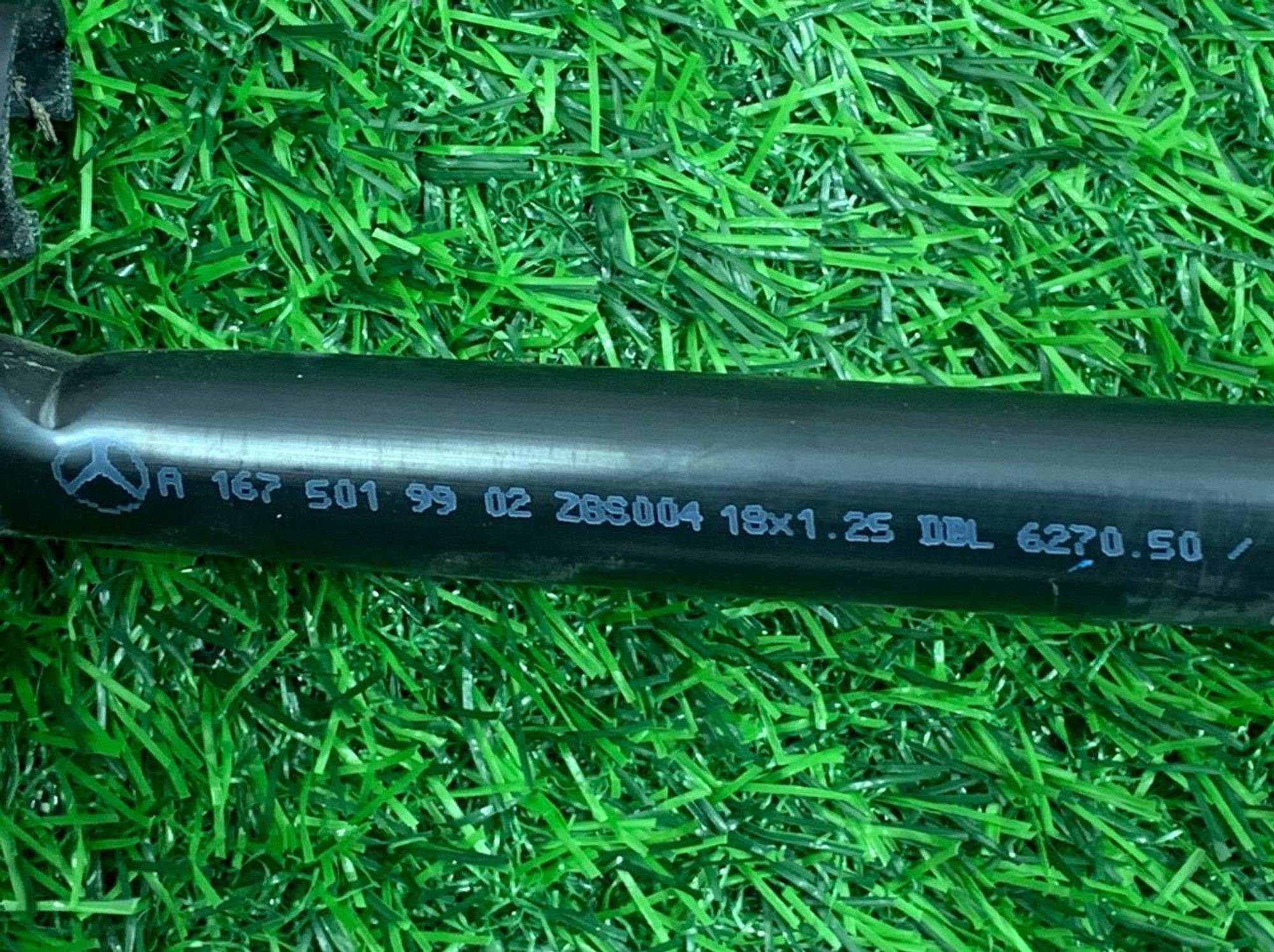 https://ycs.partsauto.market/partsauto-images/thmbs/userImages/h353NjtZg3VDP19b5HMt7LlpbQ93/part/58811d21-1b69-4c12-9915-351afec48da0_1732535880388.jpg