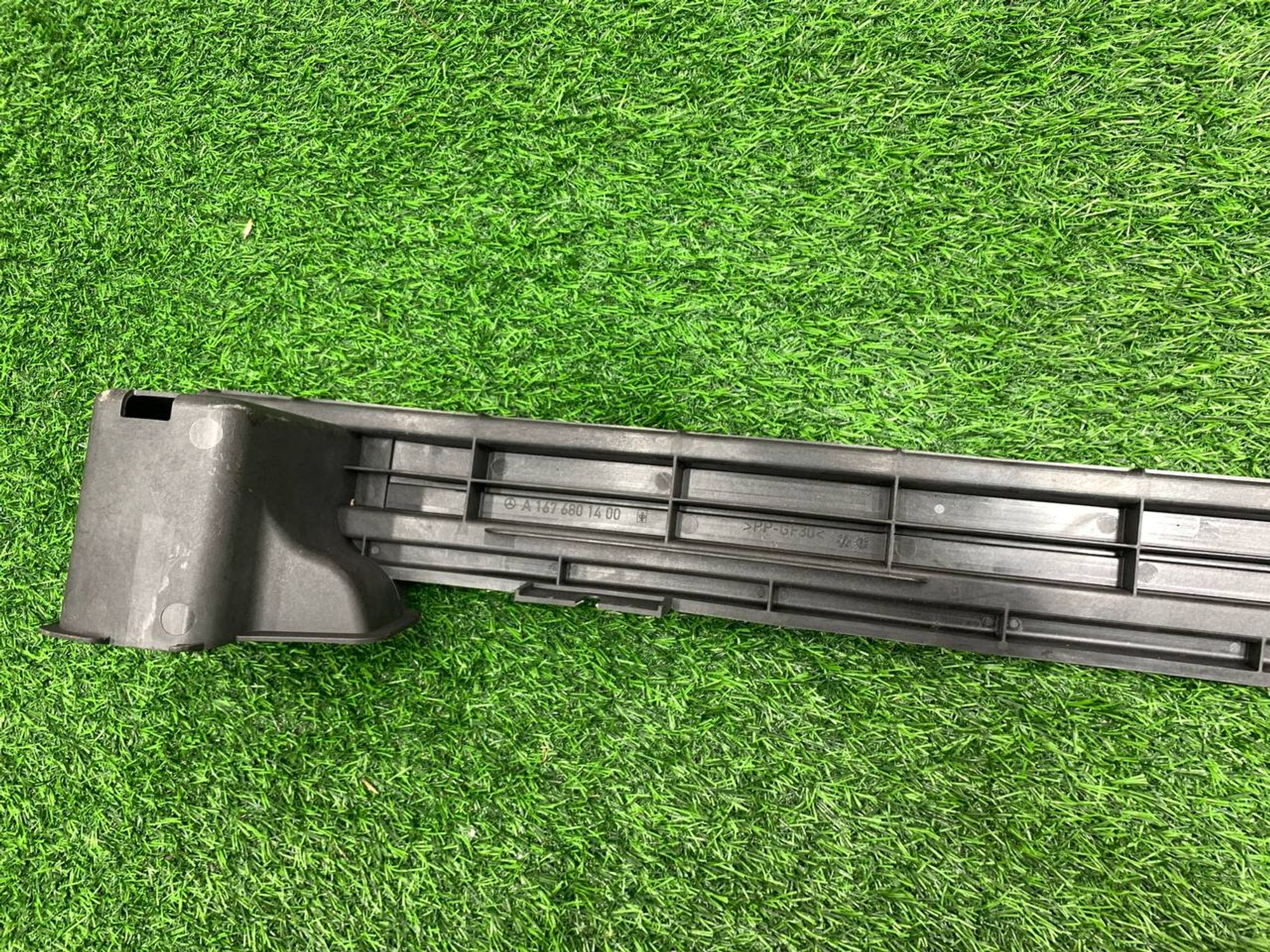 https://ycs.partsauto.market/partsauto-images/thmbs/userImages/h353NjtZg3VDP19b5HMt7LlpbQ93/part/58891f3f-696b-4b32-be83-42a79a601fc8_1732885763680.jpg