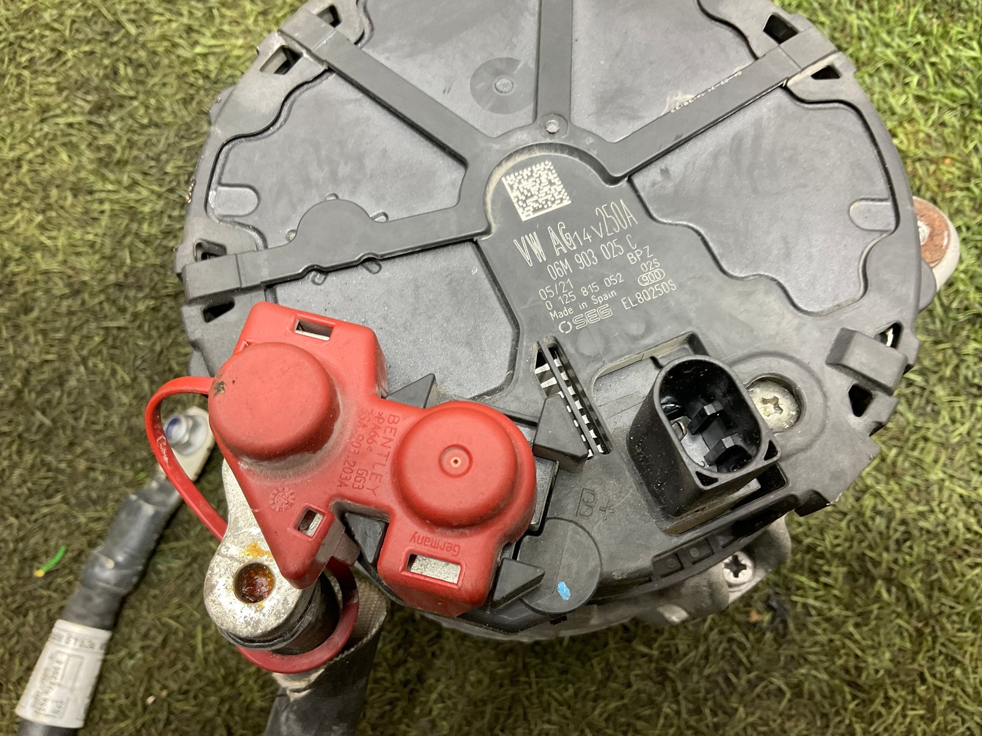 Генератор Bentley Continental GT III 2022, 95000 рублей, Москва