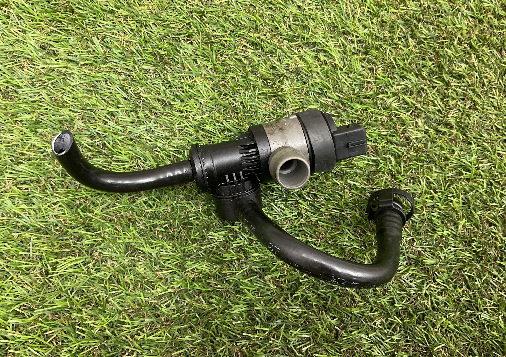 Клапан вентиляции бака BMW 5 серия, F10/F11/F07 рестайлинг N55B30, 1500 рублей, Москва