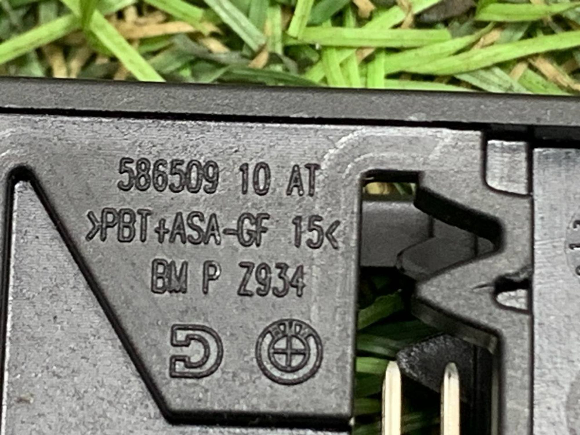 https://ycs.partsauto.market/partsauto-images/thmbs/userImages/h353NjtZg3VDP19b5HMt7LlpbQ93/part/59144fae-8210-48f7-a00d-5c6f42ec8c16_1708526553684.jpg