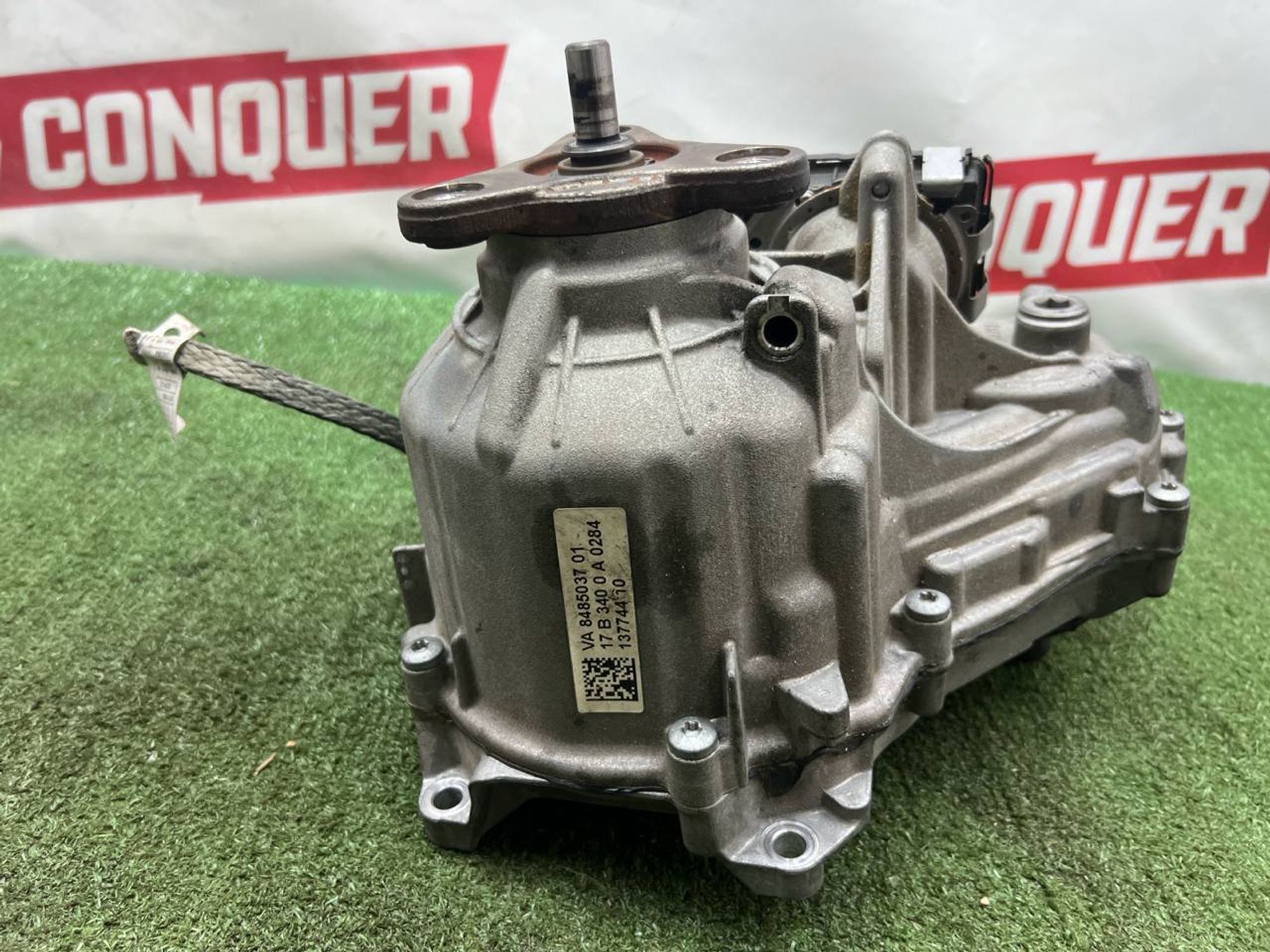 https://ycs.partsauto.market/partsauto-images/thmbs/userImages/h353NjtZg3VDP19b5HMt7LlpbQ93/part/59695e0a-536a-4e68-8435-e48f881702ab_1730990888870.jpg
