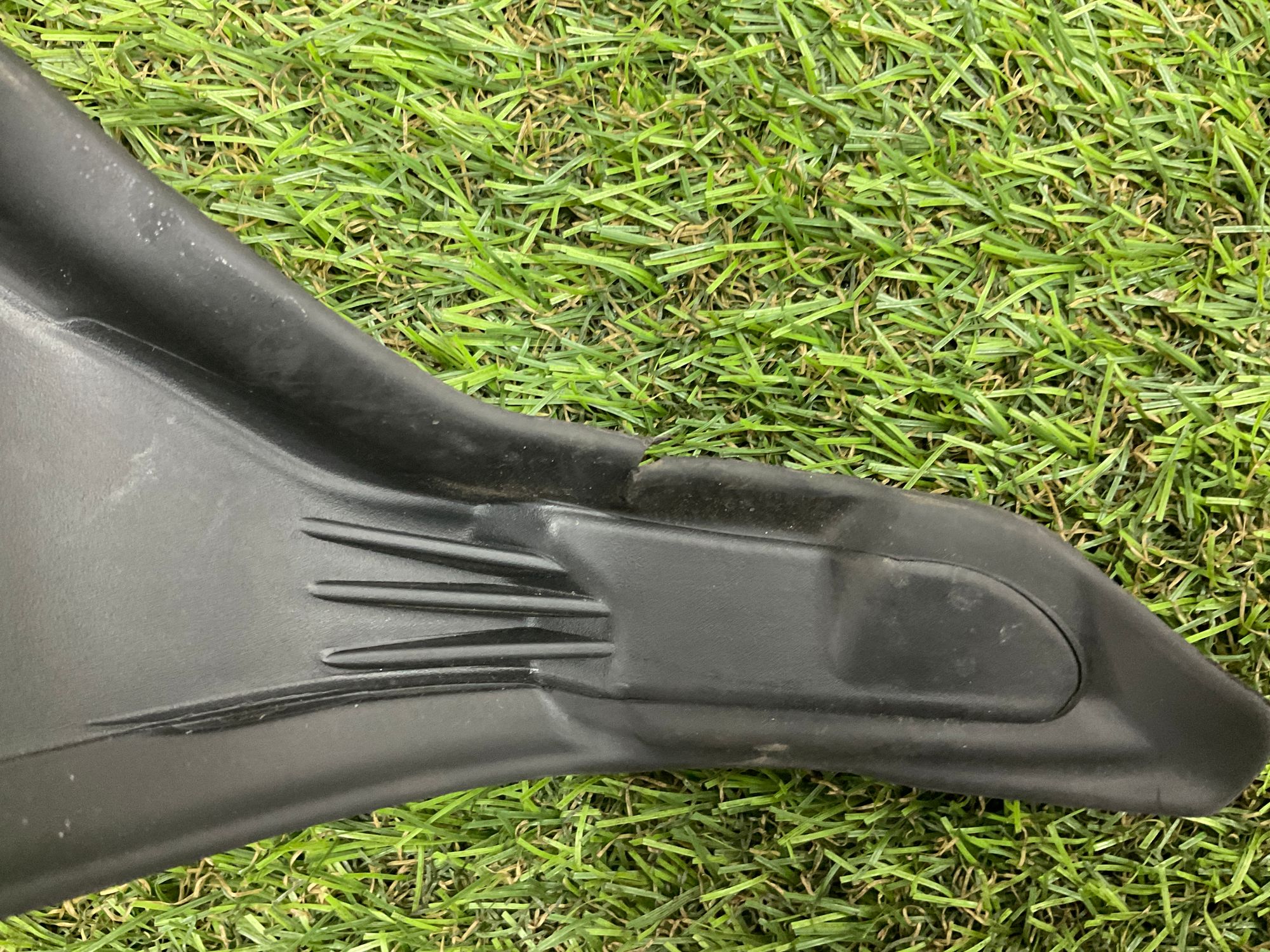 Пыльник крыла передний правый BMW 5 серия, G30/G31 рестайлинг, 1000 рублей, Москва