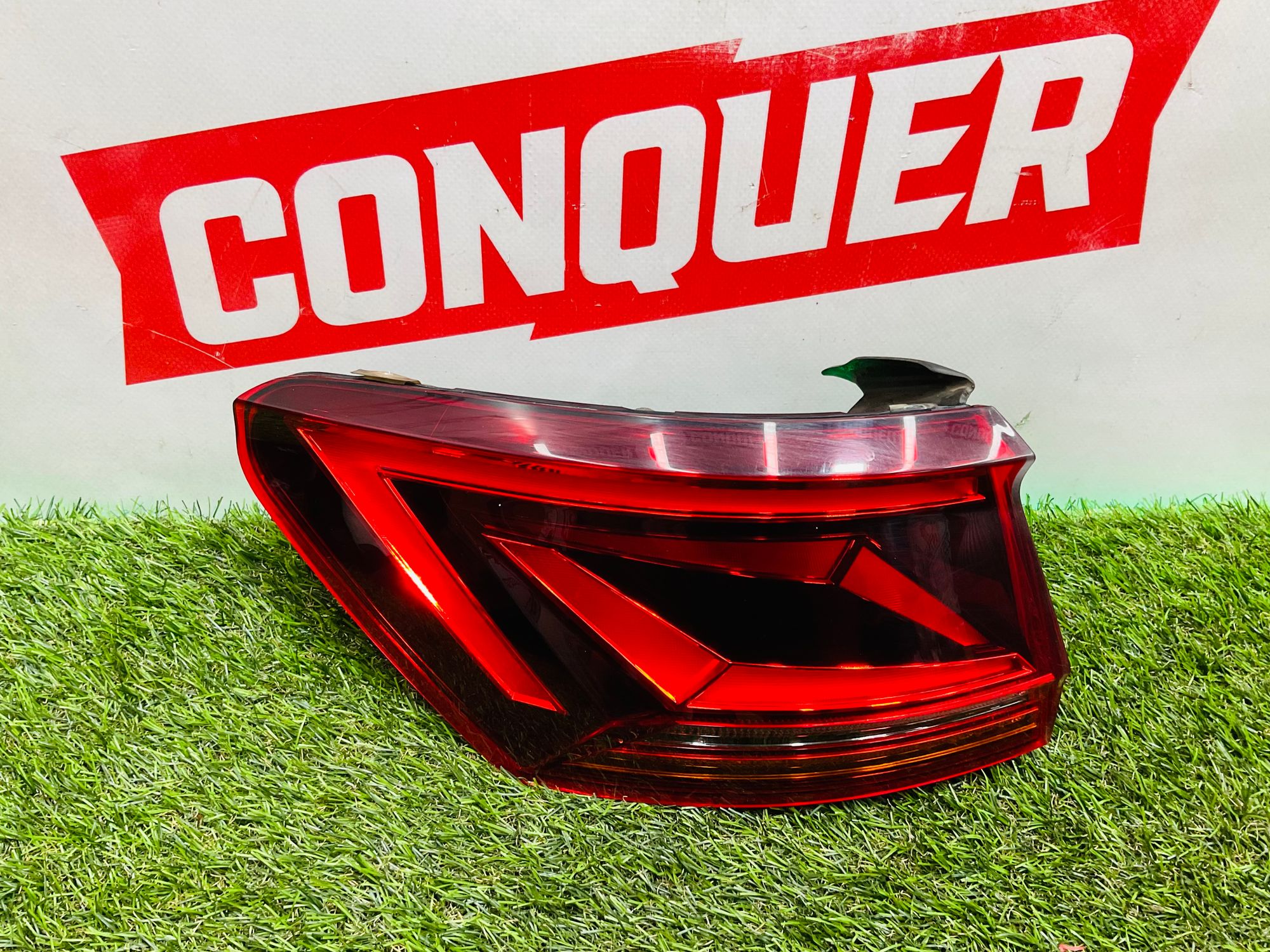https://ycs.partsauto.market/partsauto-images/thmbs/userImages/h353NjtZg3VDP19b5HMt7LlpbQ93/part/59b9b9e9-3751-4468-ad9e-91f57ecd54e3_1785575120579.jpg