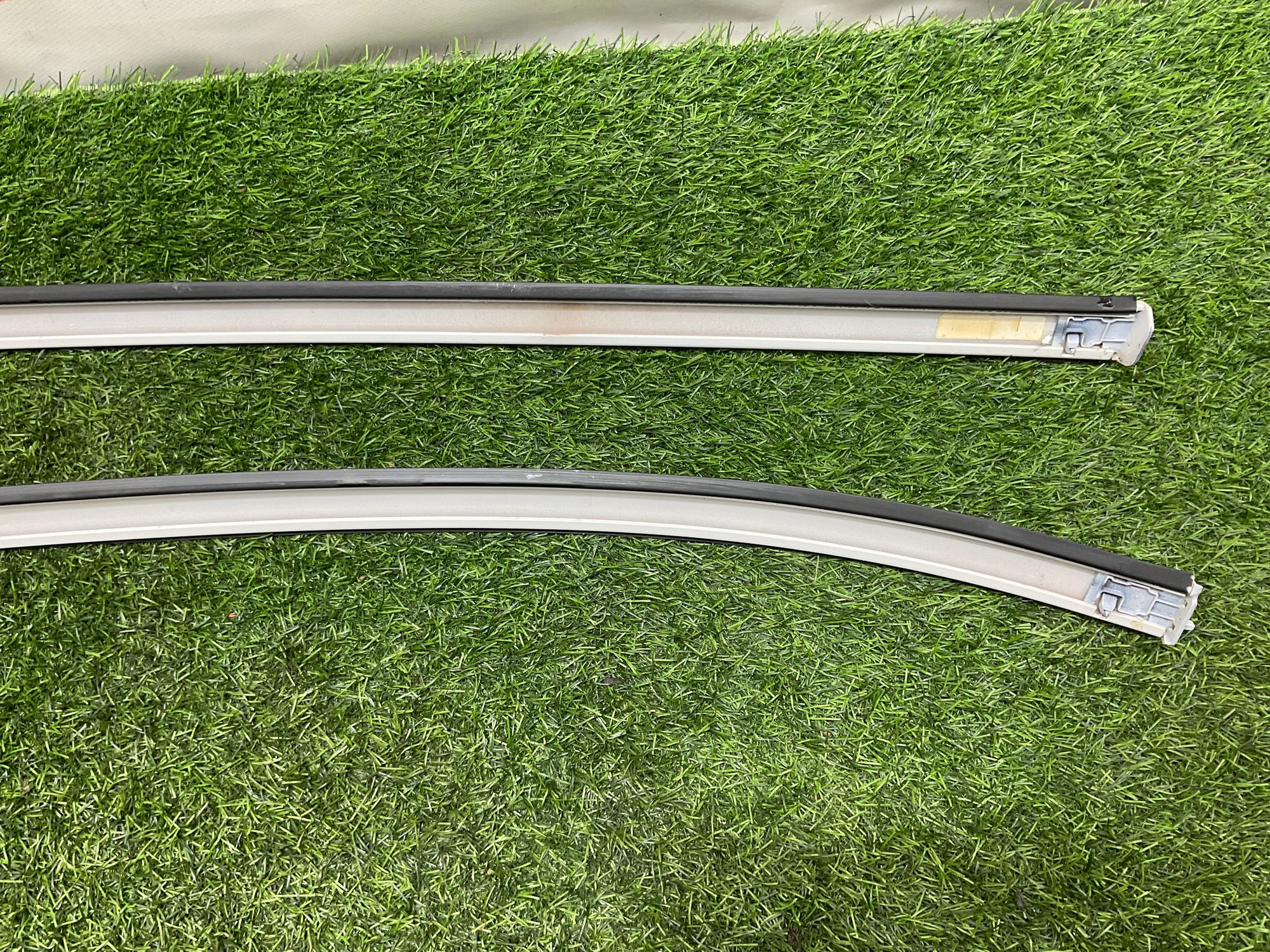 https://ycs.partsauto.market/partsauto-images/thmbs/userImages/h353NjtZg3VDP19b5HMt7LlpbQ93/part/59e4fded-b15f-4c66-b17d-22cf17021770_1737636044510.jpg