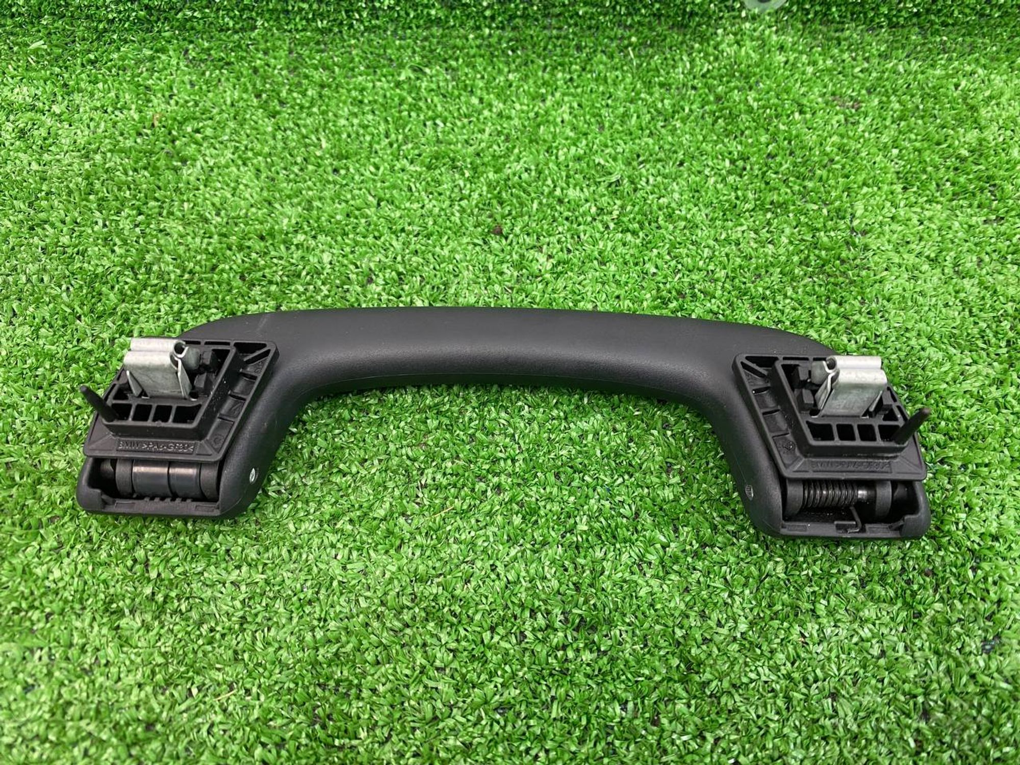 https://ycs.partsauto.market/partsauto-images/thmbs/userImages/h353NjtZg3VDP19b5HMt7LlpbQ93/part/59f35e94-5c15-4f9c-a6b4-f78a6b3eba13_1743165802617.jpg