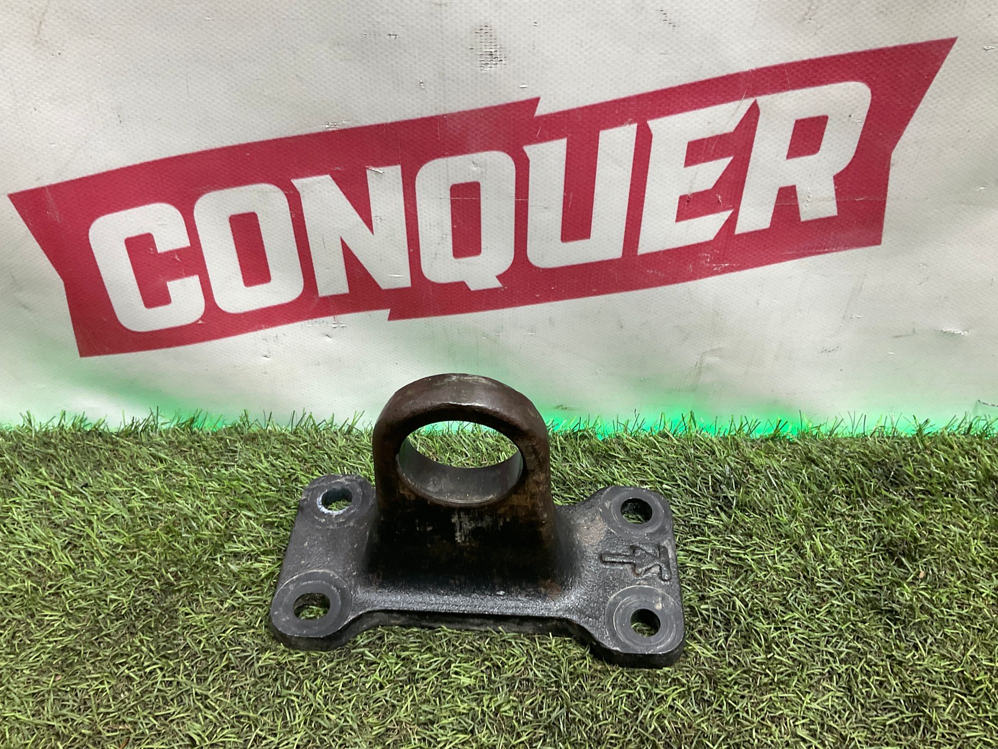 Буксировочная петля задняя Land Rover Defender II L663 2022, 6000 рублей, Москва