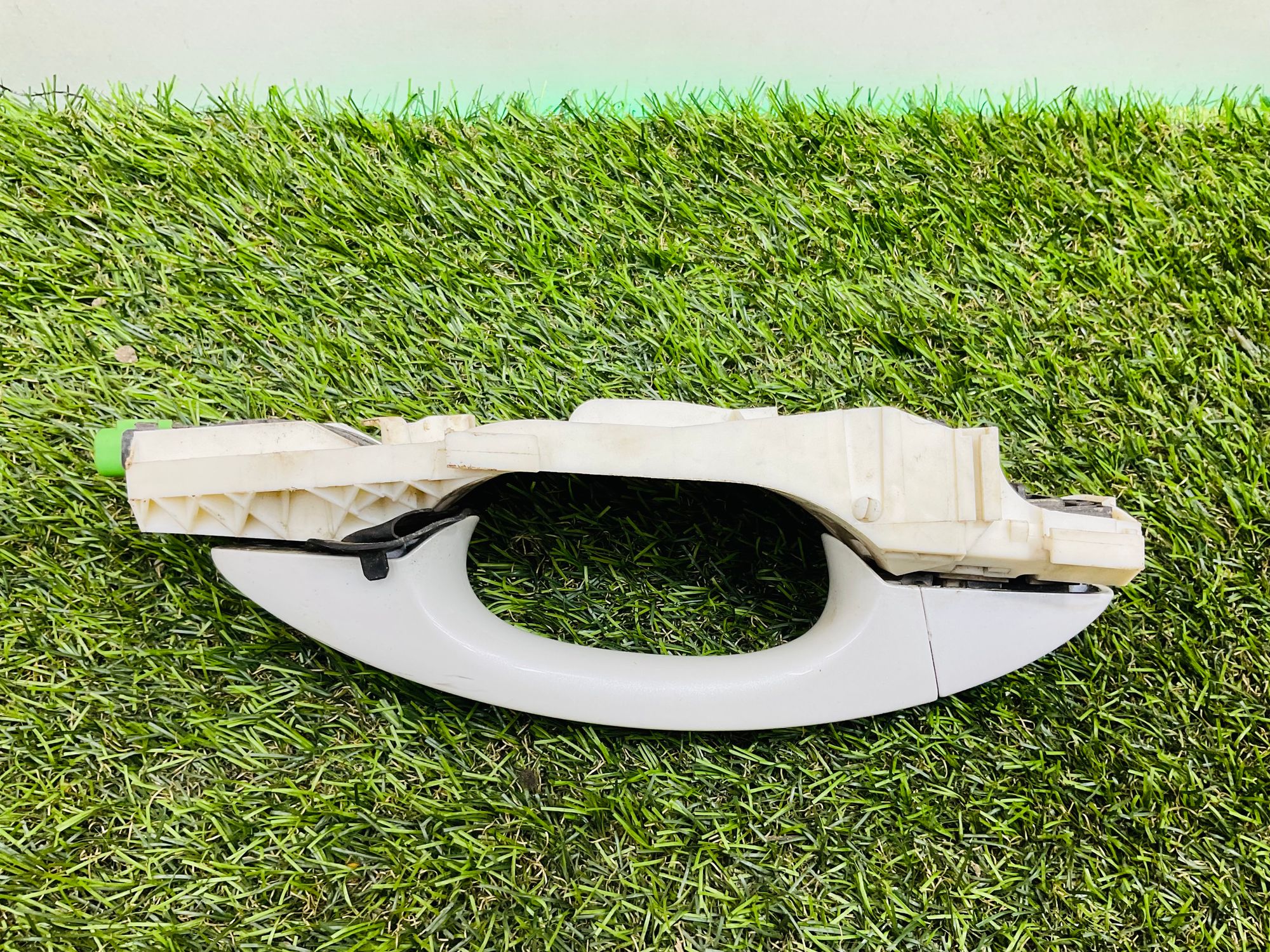 https://ycs.partsauto.market/partsauto-images/thmbs/userImages/h353NjtZg3VDP19b5HMt7LlpbQ93/part/5a26e625-1f39-497f-b02b-aeb4f0928422_1786366776665.jpg