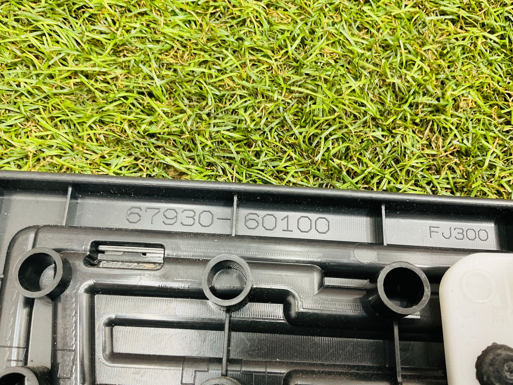 https://ycs.partsauto.market/partsauto-images/thmbs/userImages/h353NjtZg3VDP19b5HMt7LlpbQ93/part/5a2a95eb-7103-44d8-ab94-a410b6b265e0_1779721082489.jpg