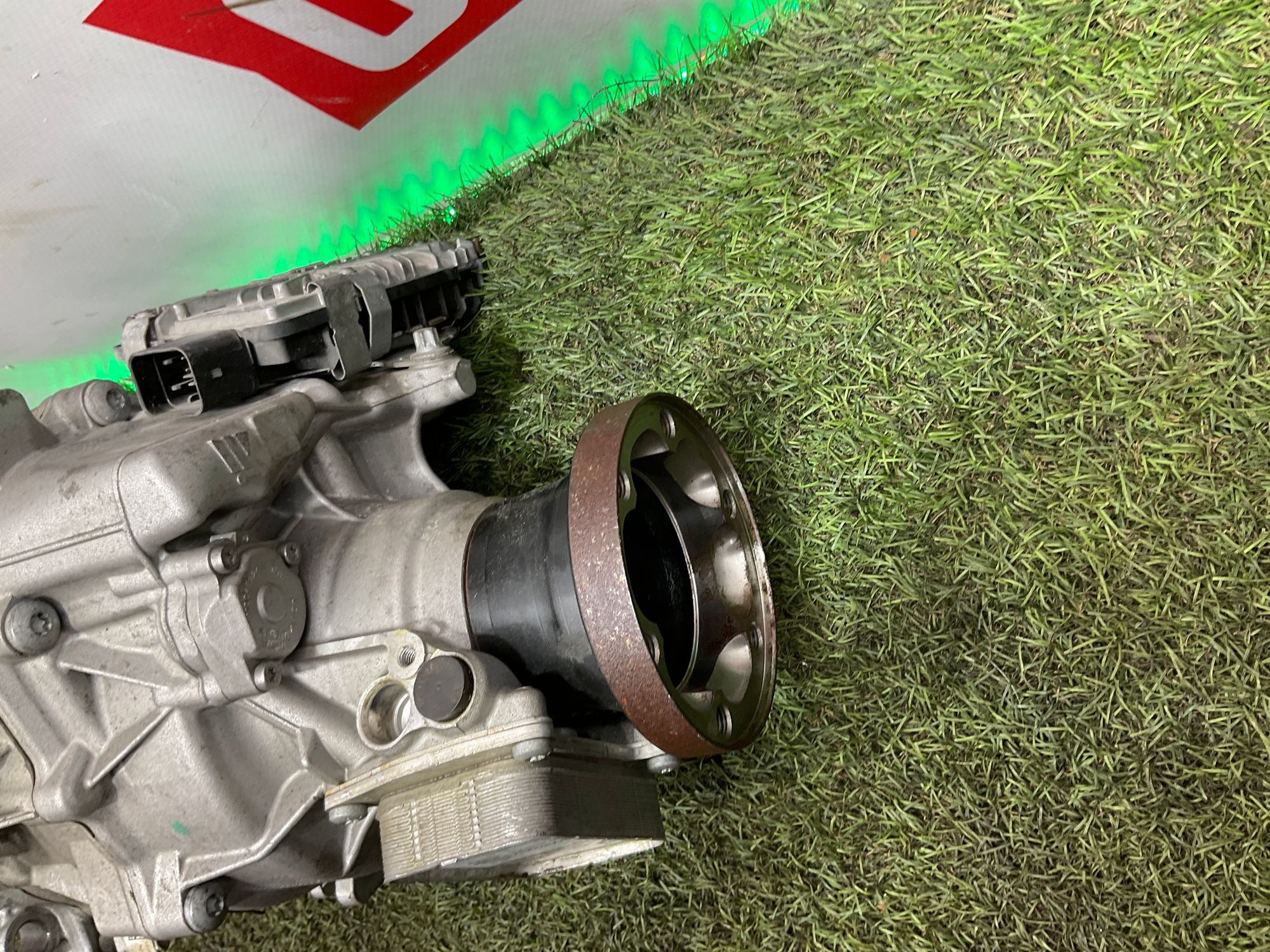 Раздатка Mercedes-Benz AMG GT, 350000 рублей, Москва