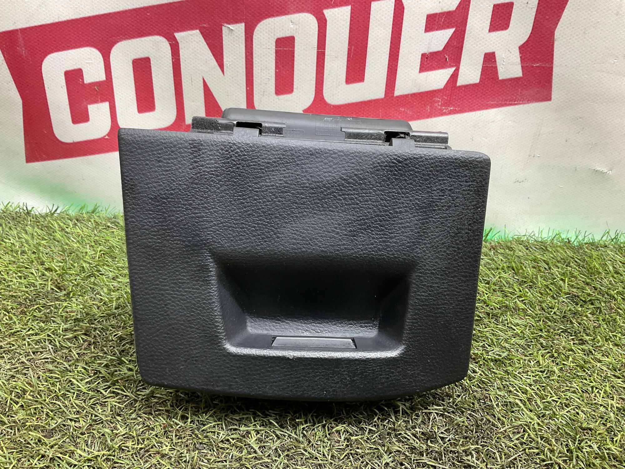 Бардачок водителя BMW X5, G05, 2000 рублей, Москва