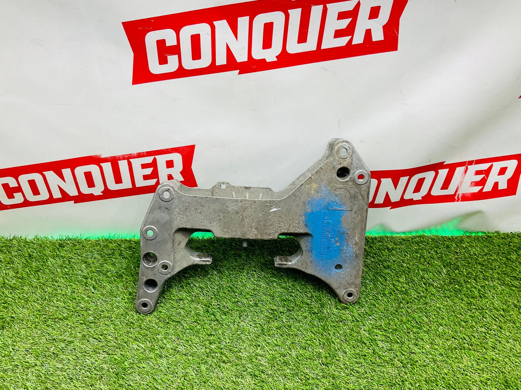 https://ycs.partsauto.market/partsauto-images/thmbs/userImages/h353NjtZg3VDP19b5HMt7LlpbQ93/part/5affa868-a84a-4a2d-868b-22c4bbf219b2_1781250536036.jpg