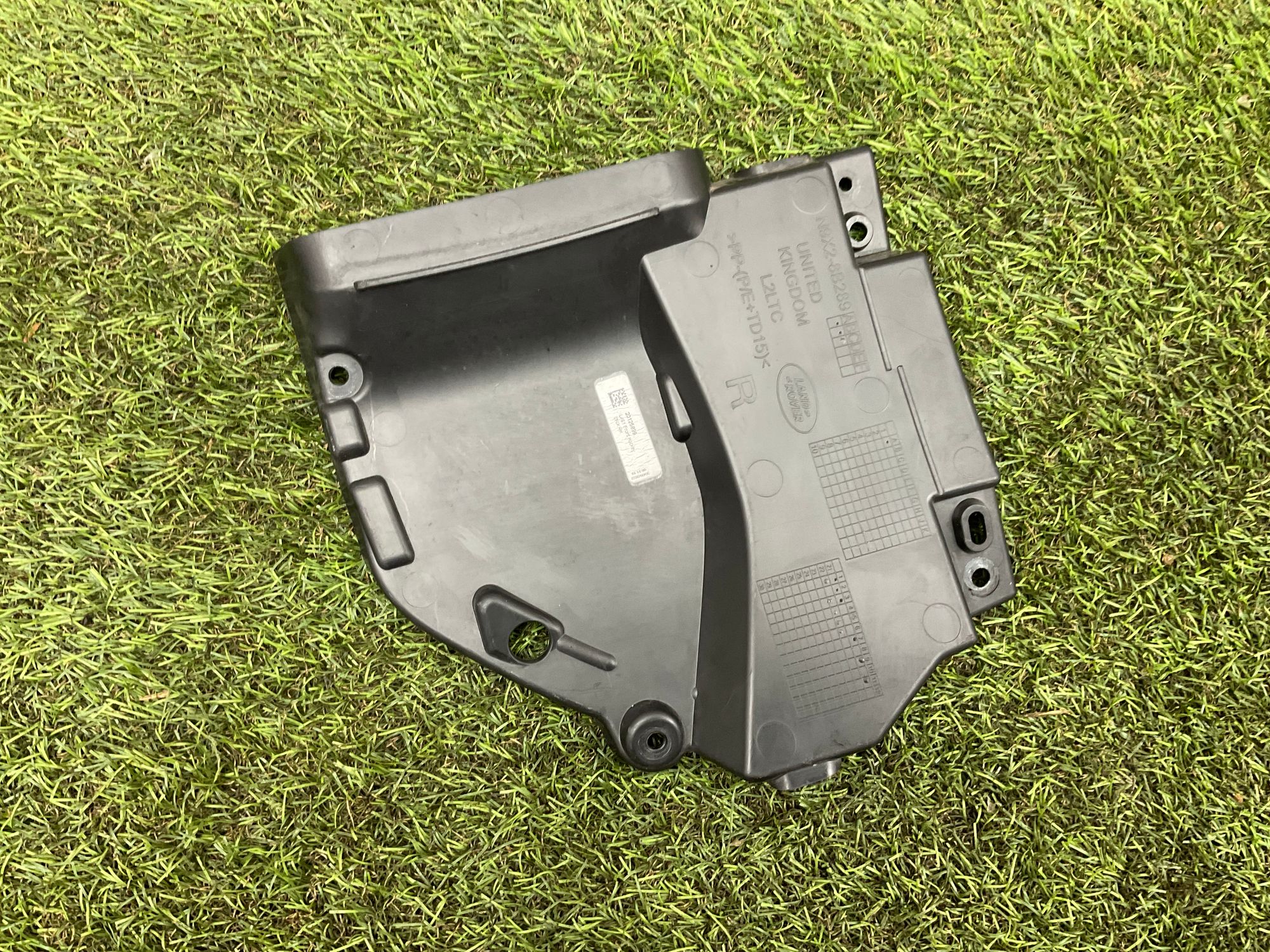 Крышка переднего бампера правая Land Rover Range Rover Sport, III L461, 2500 рублей, Москва