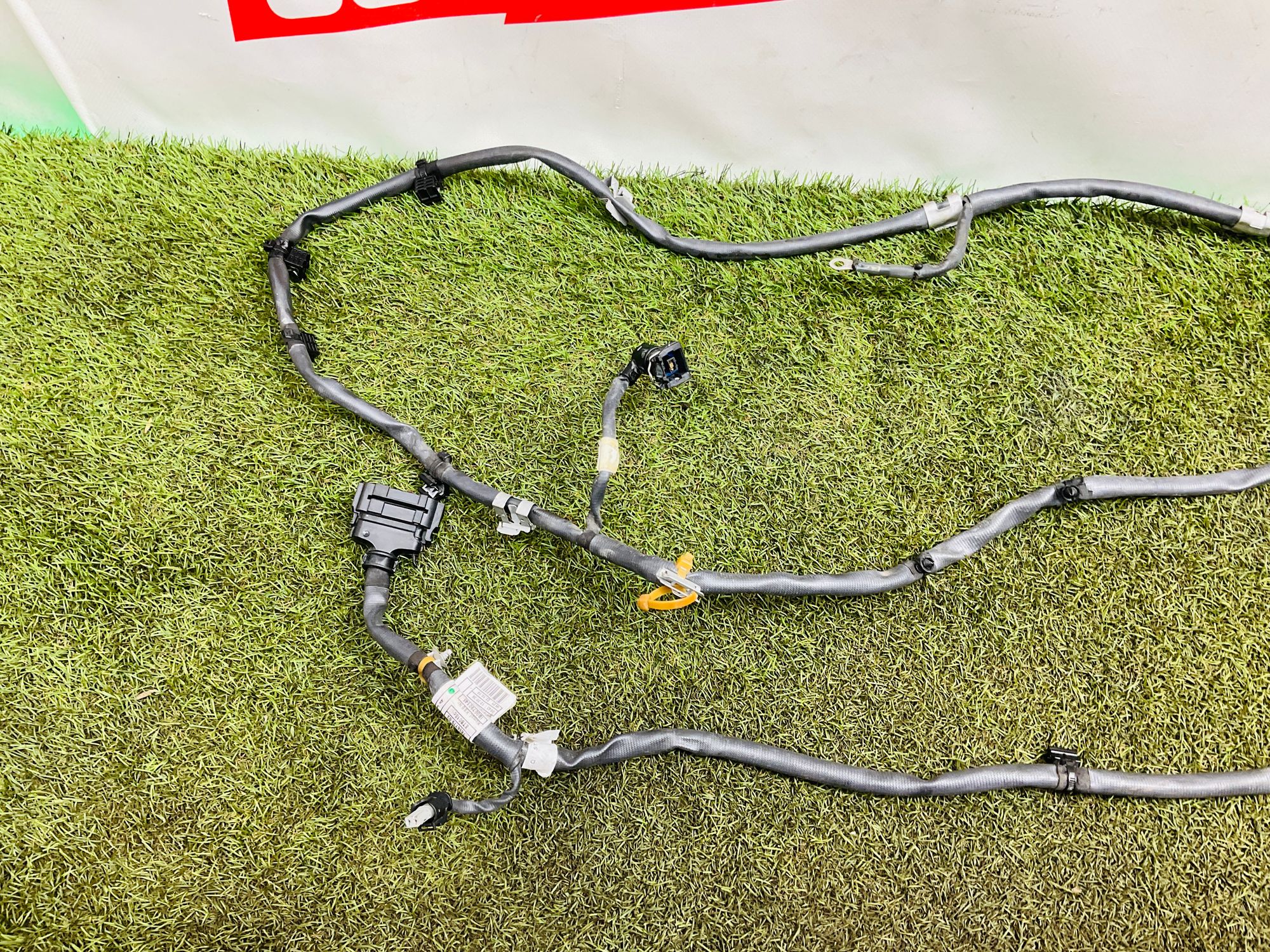 https://ycs.partsauto.market/partsauto-images/thmbs/userImages/h353NjtZg3VDP19b5HMt7LlpbQ93/part/5b6f5083-9f89-49f1-88db-43d8ff5abbc1_1779369247107.jpg