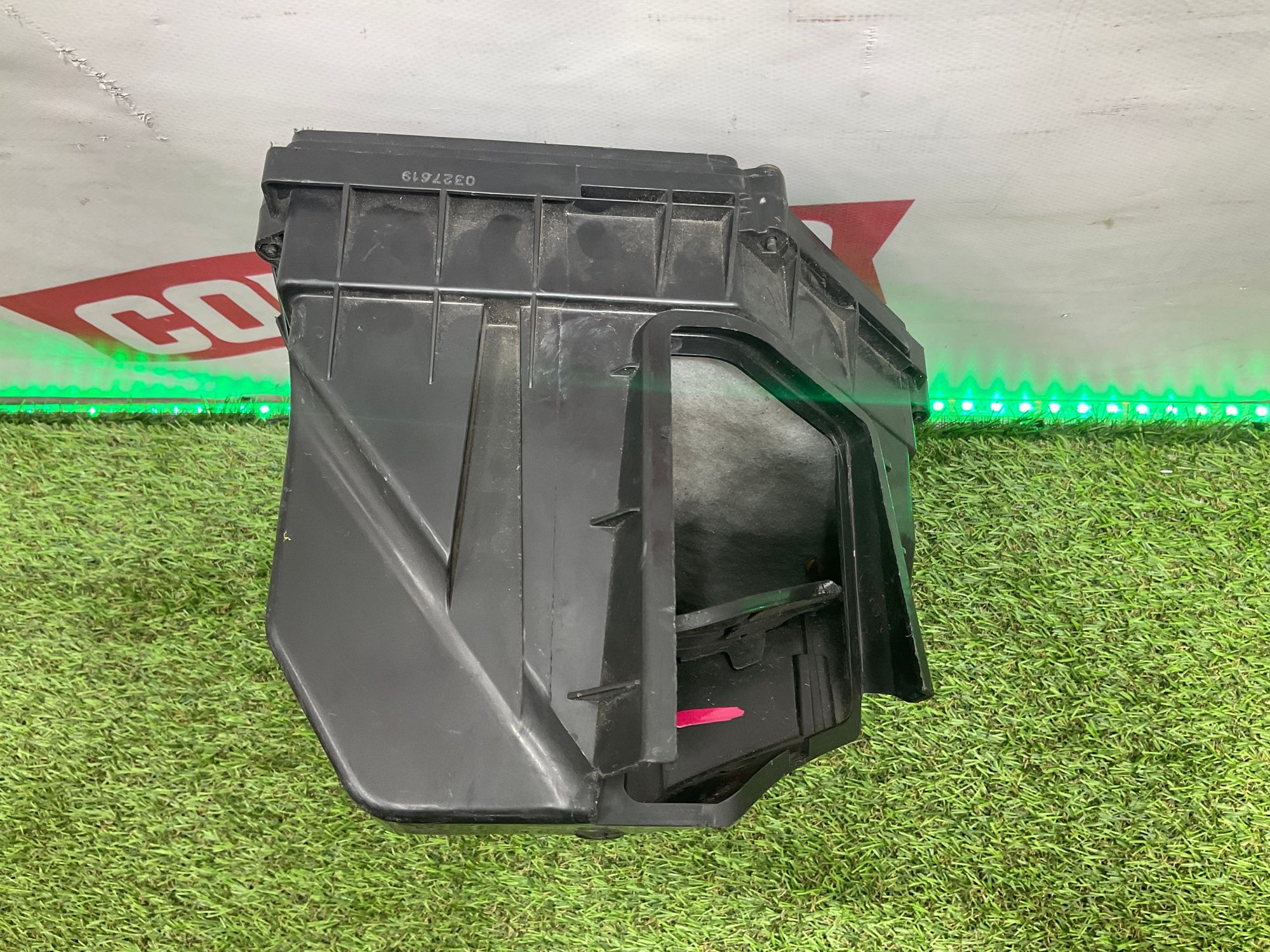 https://ycs.partsauto.market/partsauto-images/thmbs/userImages/h353NjtZg3VDP19b5HMt7LlpbQ93/part/5b7c3cf0-f9ba-47bf-a604-9a01ddef5b5f_1747229985446.jpg