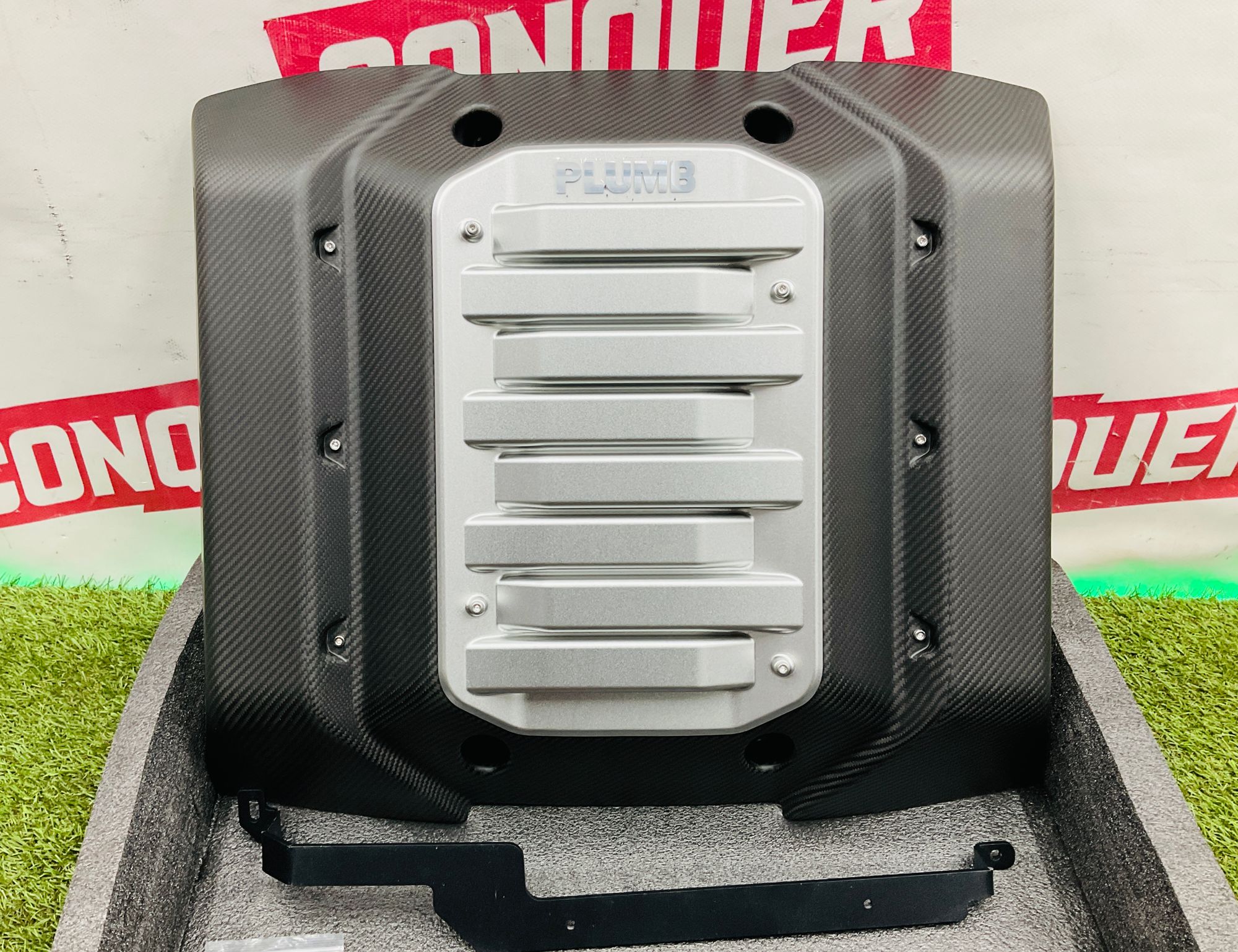 Декоративная крышка двигателя Land Rover Defender II 2022 PLUMB, 90000 рублей, Москва