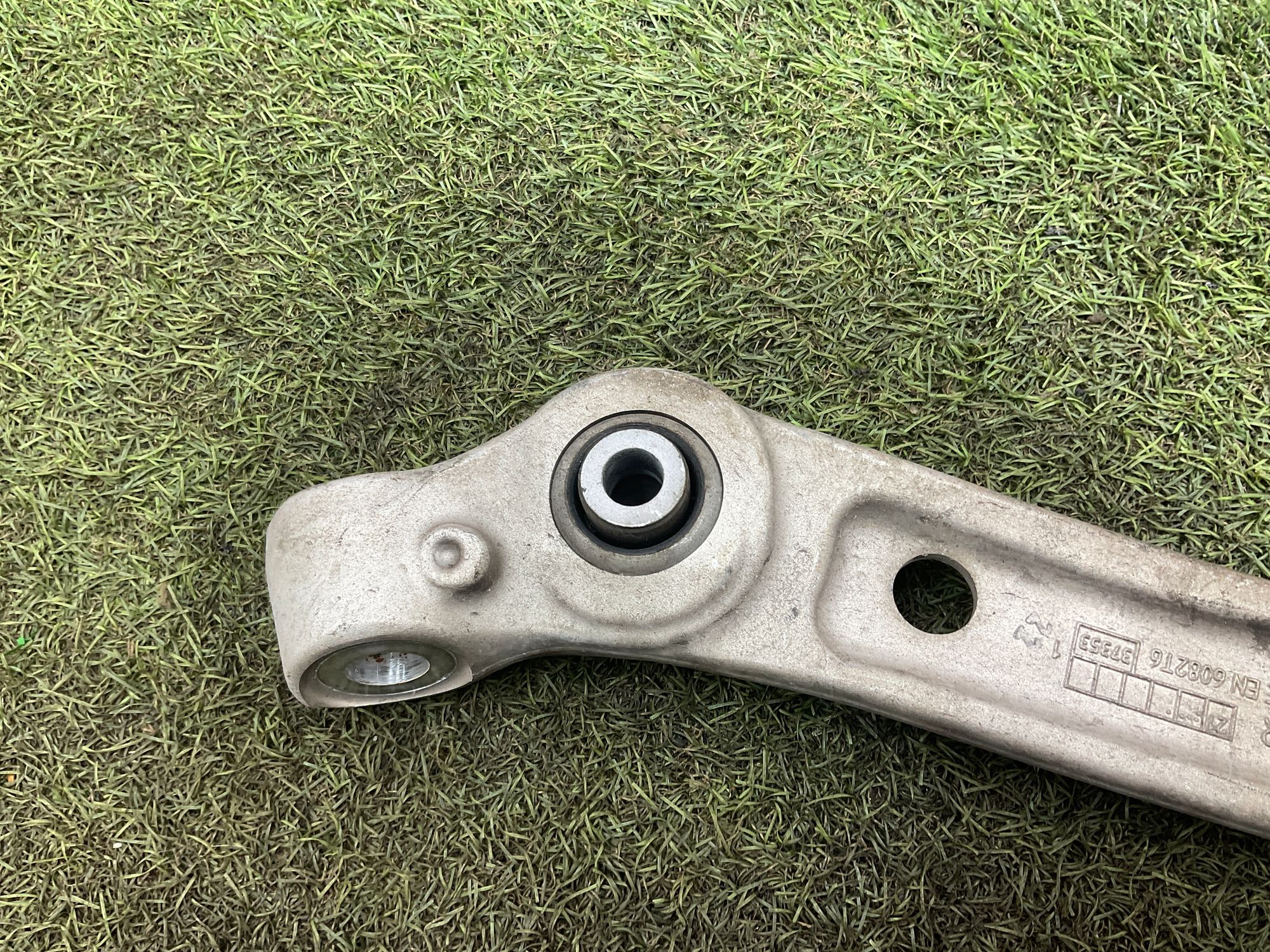 Рычаг передний правый нижний BMW 8 серия G16 2022, 6000 рублей, Москва