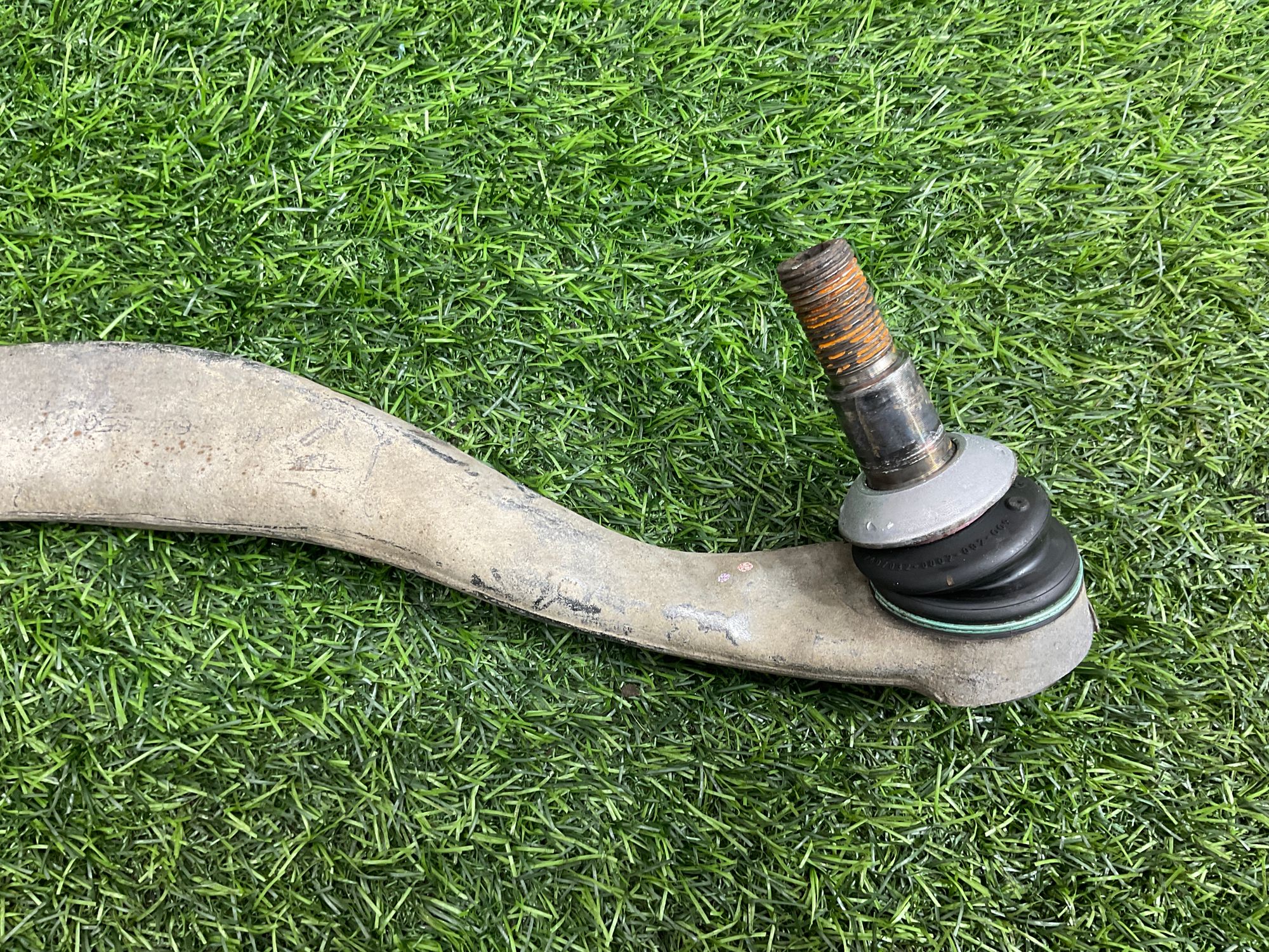 https://ycs.partsauto.market/partsauto-images/thmbs/userImages/h353NjtZg3VDP19b5HMt7LlpbQ93/part/5bd679cf-4a31-4d3a-9459-3f1daebe519b_1744025642905.jpg