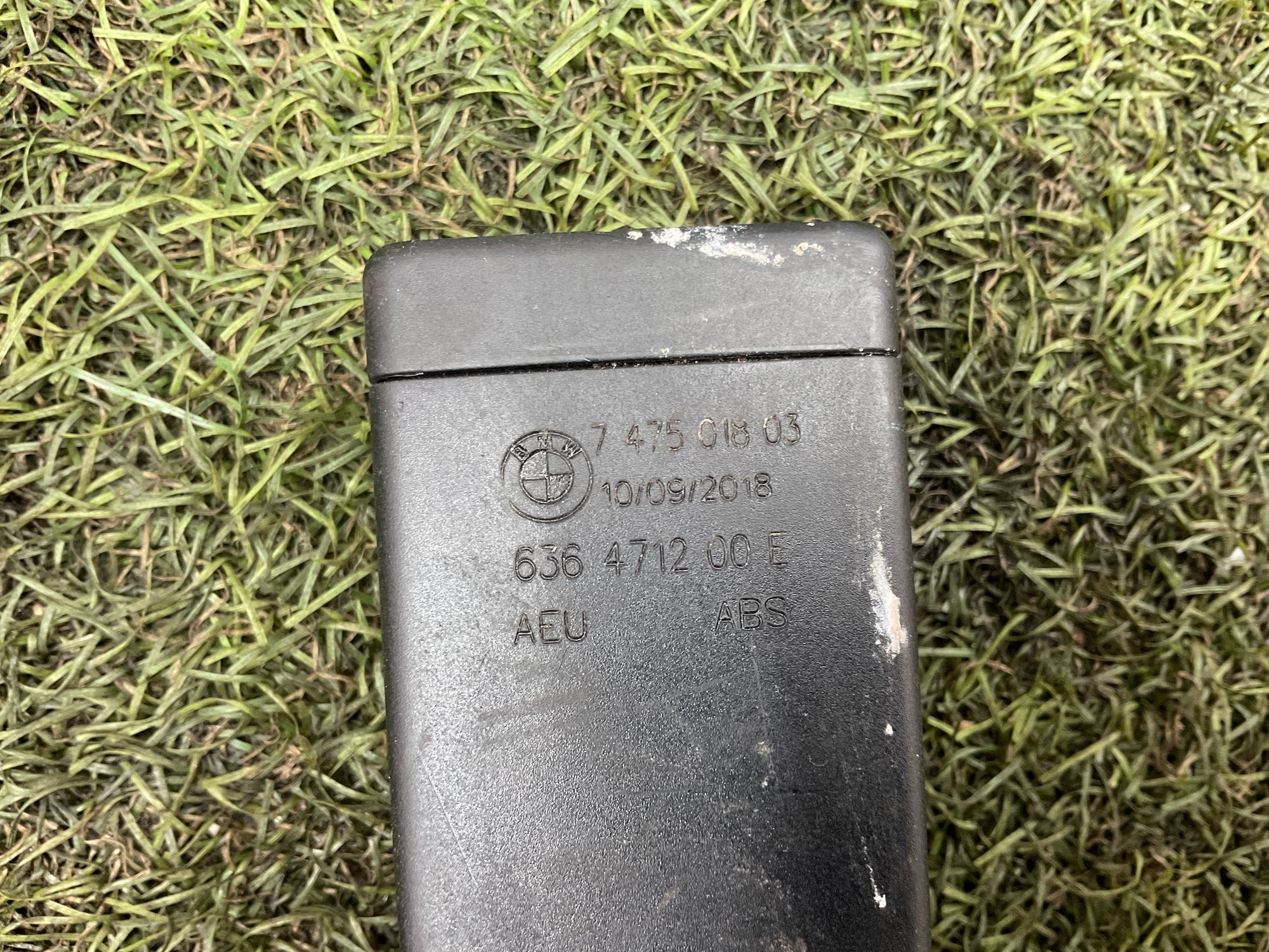 Замок ремня безопасности задний правый BMW 5 F90, 1000 рублей, Москва