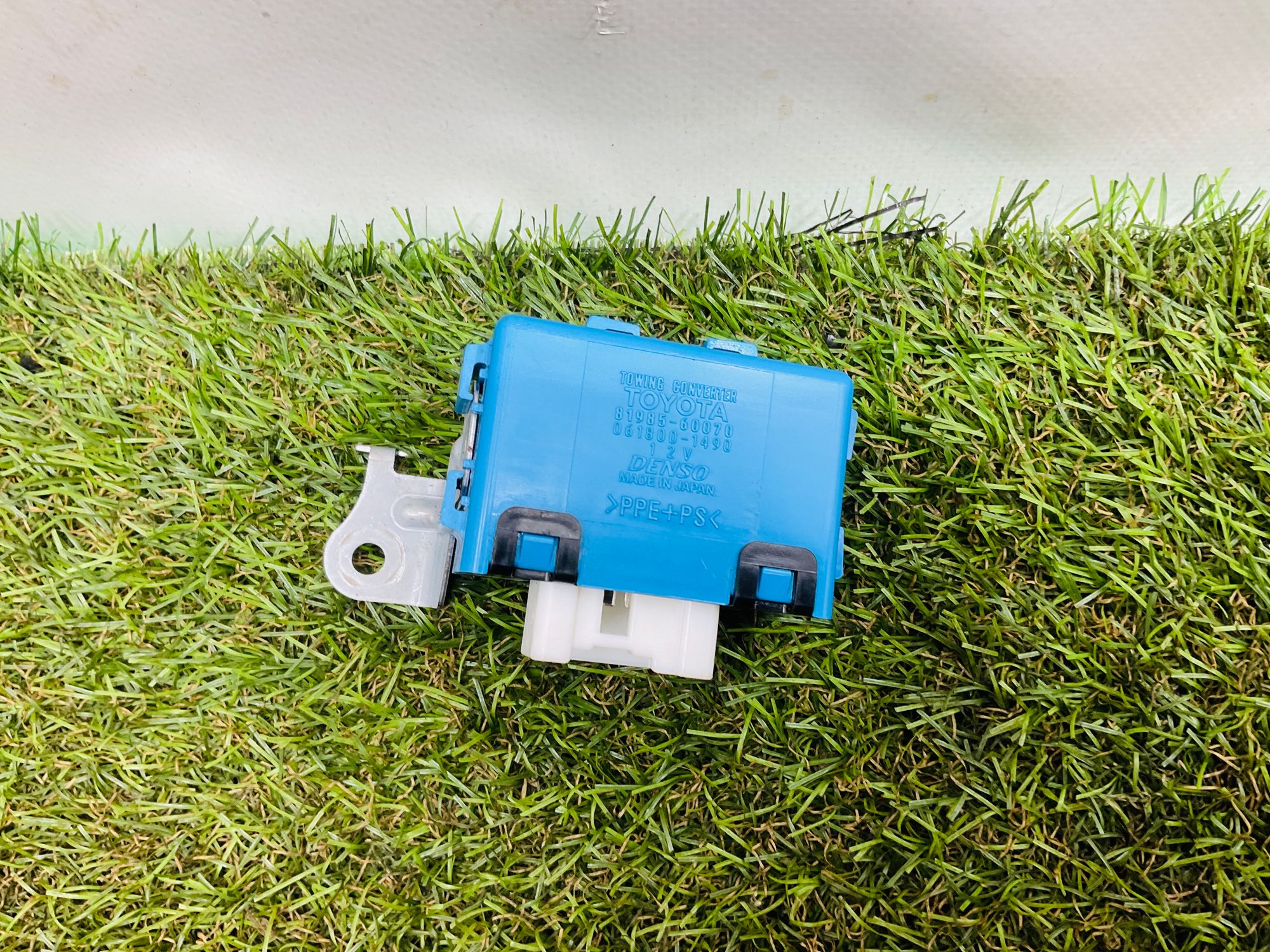 https://ycs.partsauto.market/partsauto-images/thmbs/userImages/h353NjtZg3VDP19b5HMt7LlpbQ93/part/5c197415-3624-4e98-bde3-8ab7f13e3030_1779722345265.jpg