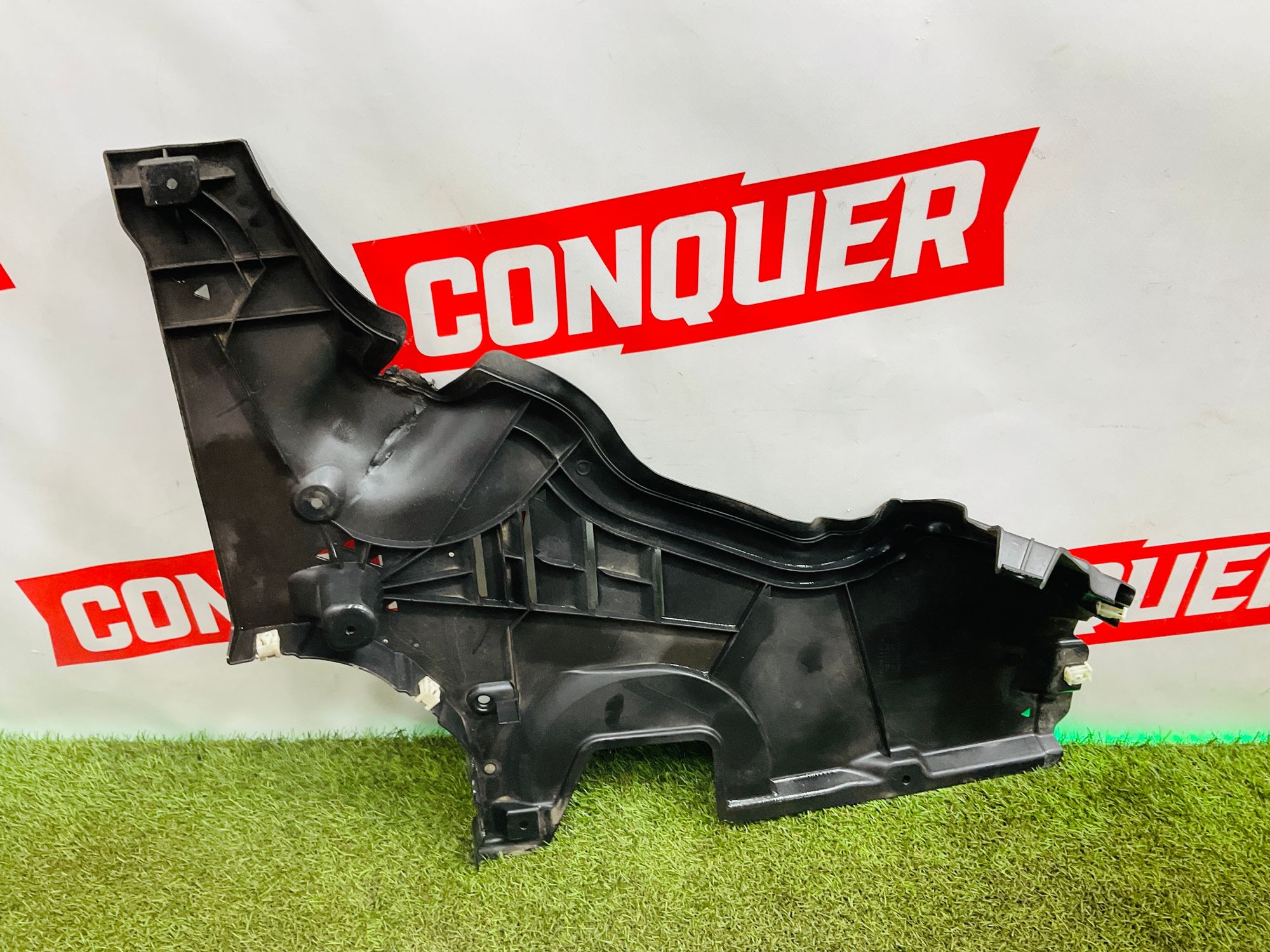 https://ycs.partsauto.market/partsauto-images/thmbs/userImages/h353NjtZg3VDP19b5HMt7LlpbQ93/part/5caaf2e1-8964-4b17-bf32-00037f84ec28_1778771660920.jpg