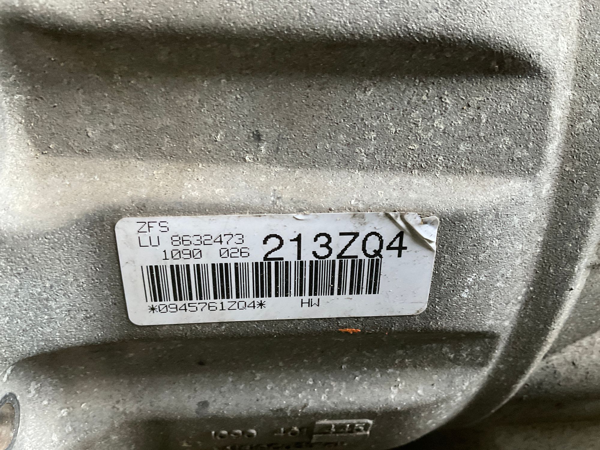https://ycs.partsauto.market/partsauto-images/thmbs/userImages/h353NjtZg3VDP19b5HMt7LlpbQ93/part/5cf1a6b0-ed39-4fb3-8869-0e2c917fe265_1742223840216.jpg
