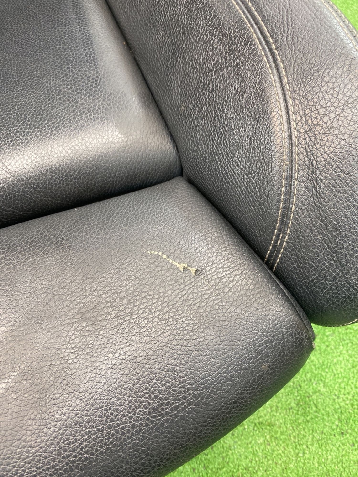 https://ycs.partsauto.market/partsauto-images/thmbs/userImages/h353NjtZg3VDP19b5HMt7LlpbQ93/part/5d1f68cf-4631-4782-bad5-9e41c8720cbe_1742549255351.jpg