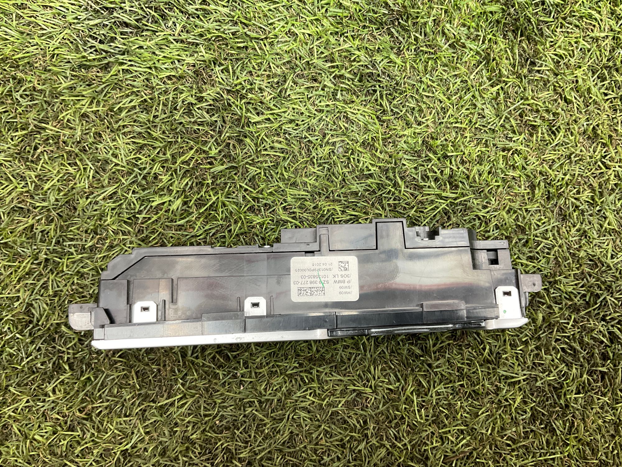 Панель управления в центральной консоли BMW 7 серия, G11/G12, 2000 рублей, Москва