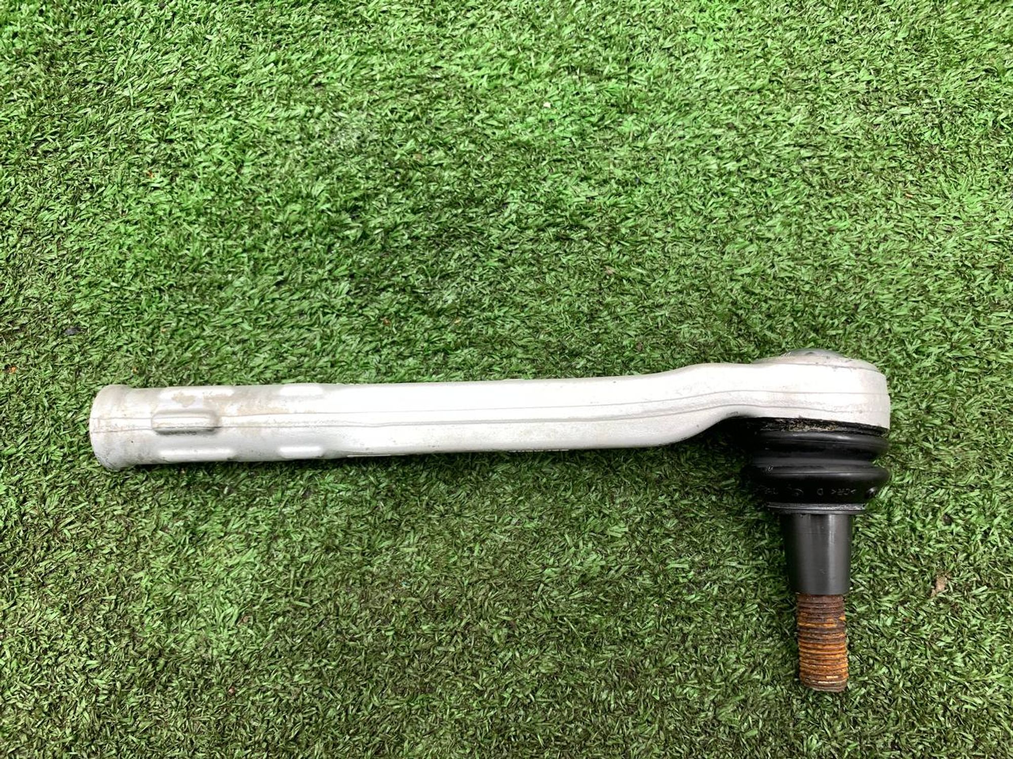 https://ycs.partsauto.market/partsauto-images/thmbs/userImages/h353NjtZg3VDP19b5HMt7LlpbQ93/part/5e283c79-85af-4882-955e-23b31e495aec_1726480390544.jpg