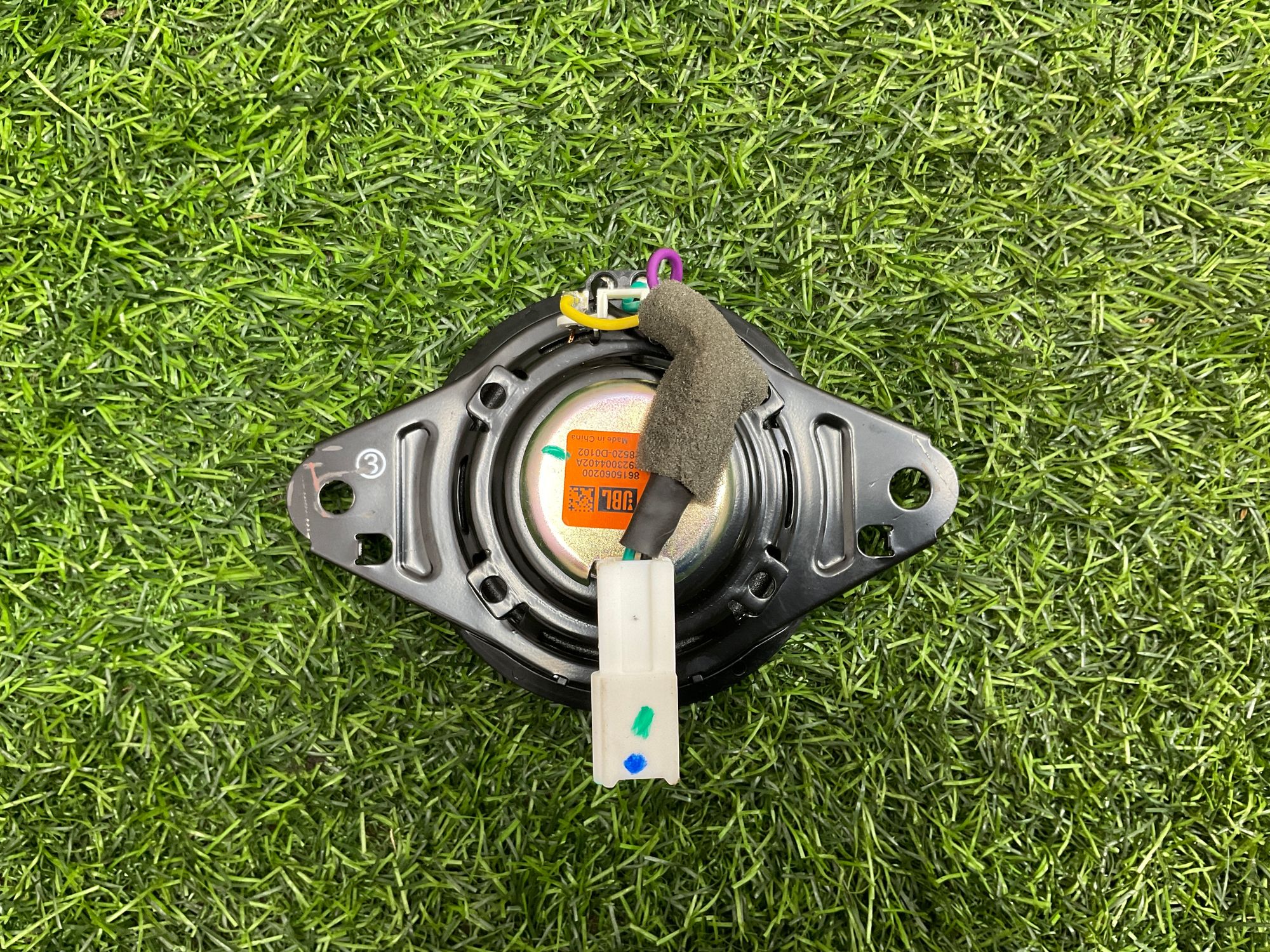 https://ycs.partsauto.market/partsauto-images/thmbs/userImages/h353NjtZg3VDP19b5HMt7LlpbQ93/part/5e5086fc-c112-46c7-a5c9-be2ce74d0f35_1738742703111.jpg