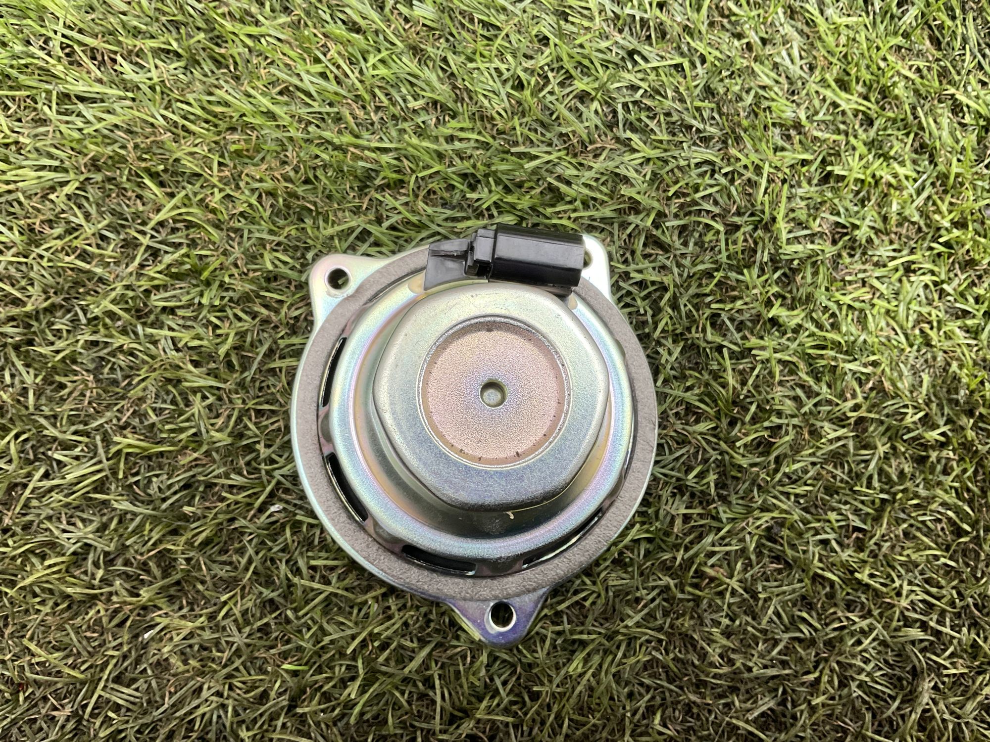 Динамик передней двери Land Rover Defender II 2023, 2000 рублей, Москва