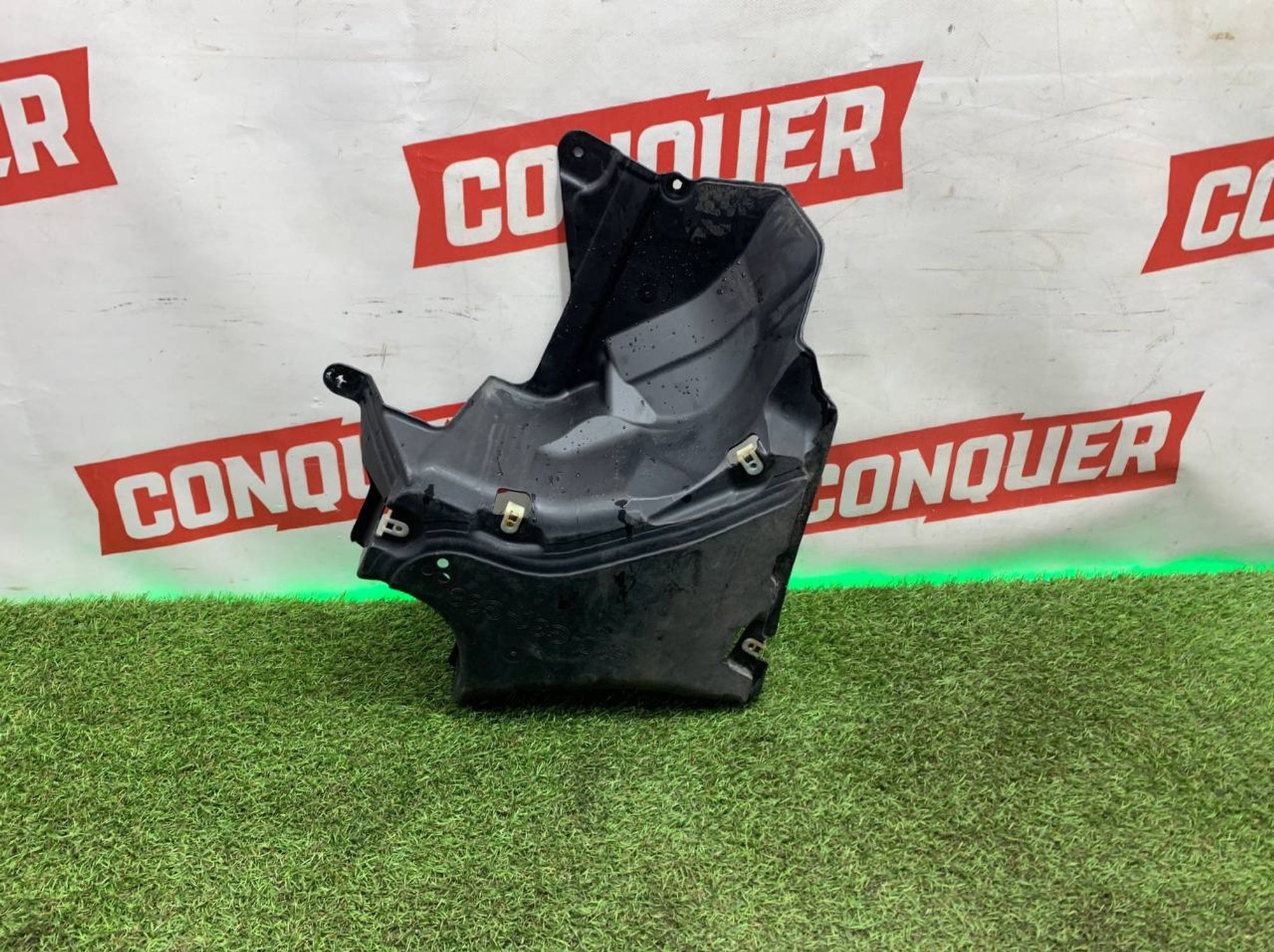 https://ycs.partsauto.market/partsauto-images/thmbs/userImages/h353NjtZg3VDP19b5HMt7LlpbQ93/part/5eed1d9f-b45f-48e6-a7a5-218457fc880b_1715700009682.jpg