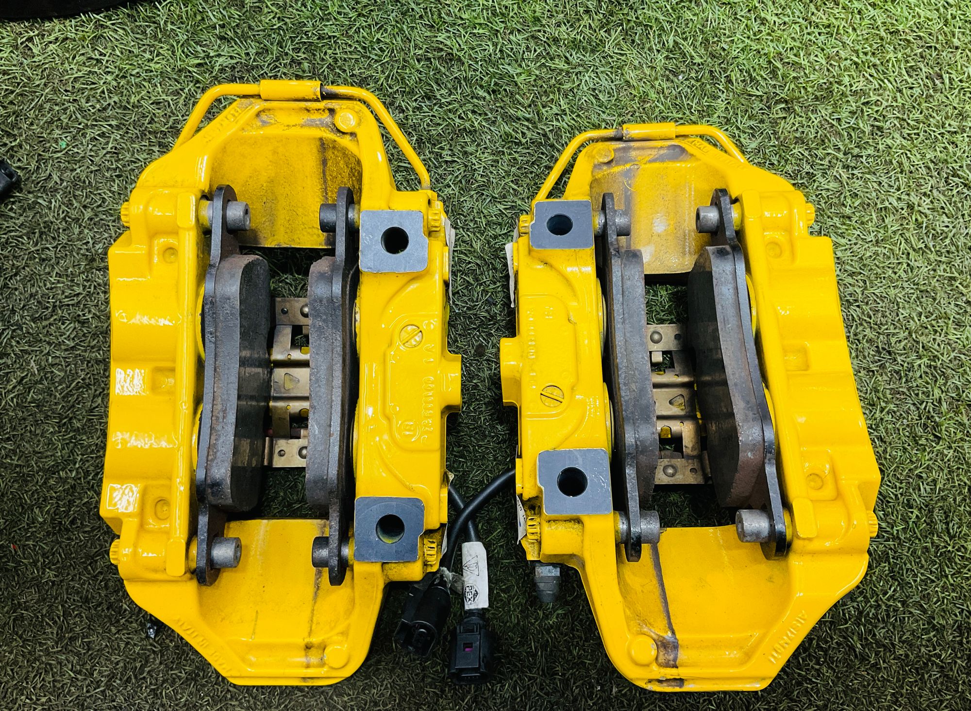 Комплект керамической тормозной системы Porsche 911 GT3 991, 1350000 рублей, Москва