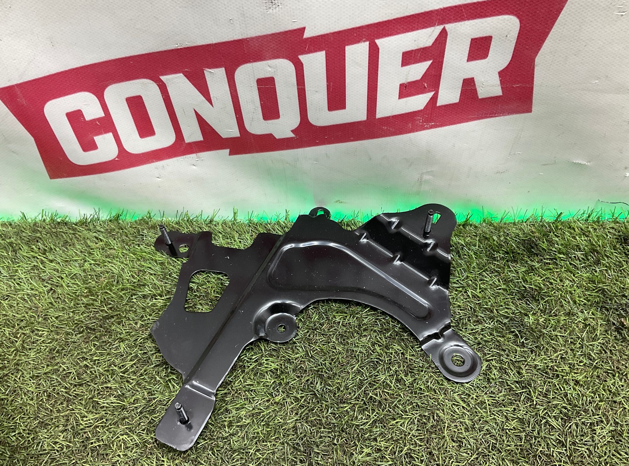 Крепление отопителя салона Land Rover Defender II L663 2022, 3000 рублей, Москва