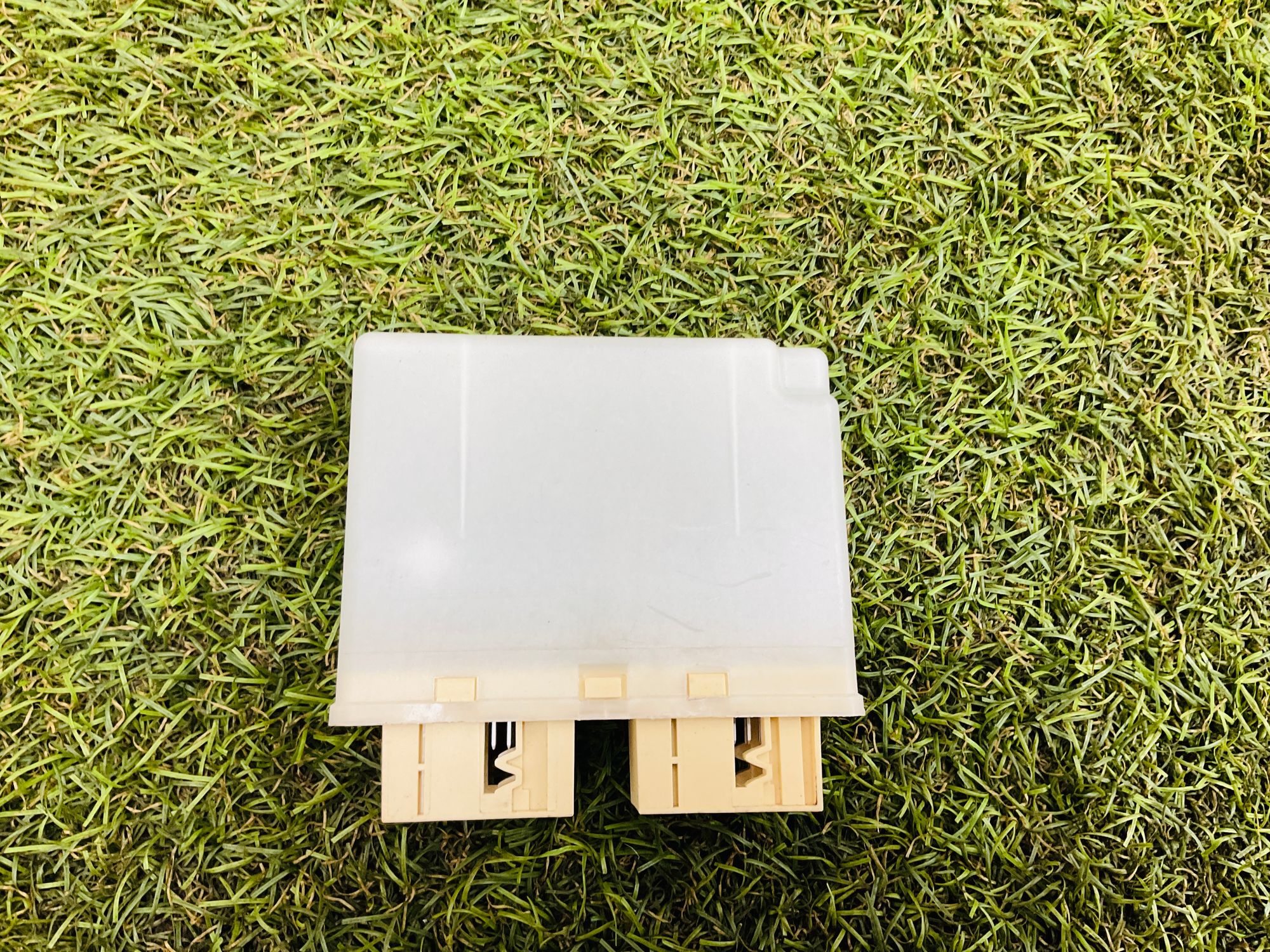 https://ycs.partsauto.market/partsauto-images/thmbs/userImages/h353NjtZg3VDP19b5HMt7LlpbQ93/part/5f860b1c-b3b7-4ff6-bb76-8d7b0081605b_1779263418000.jpg