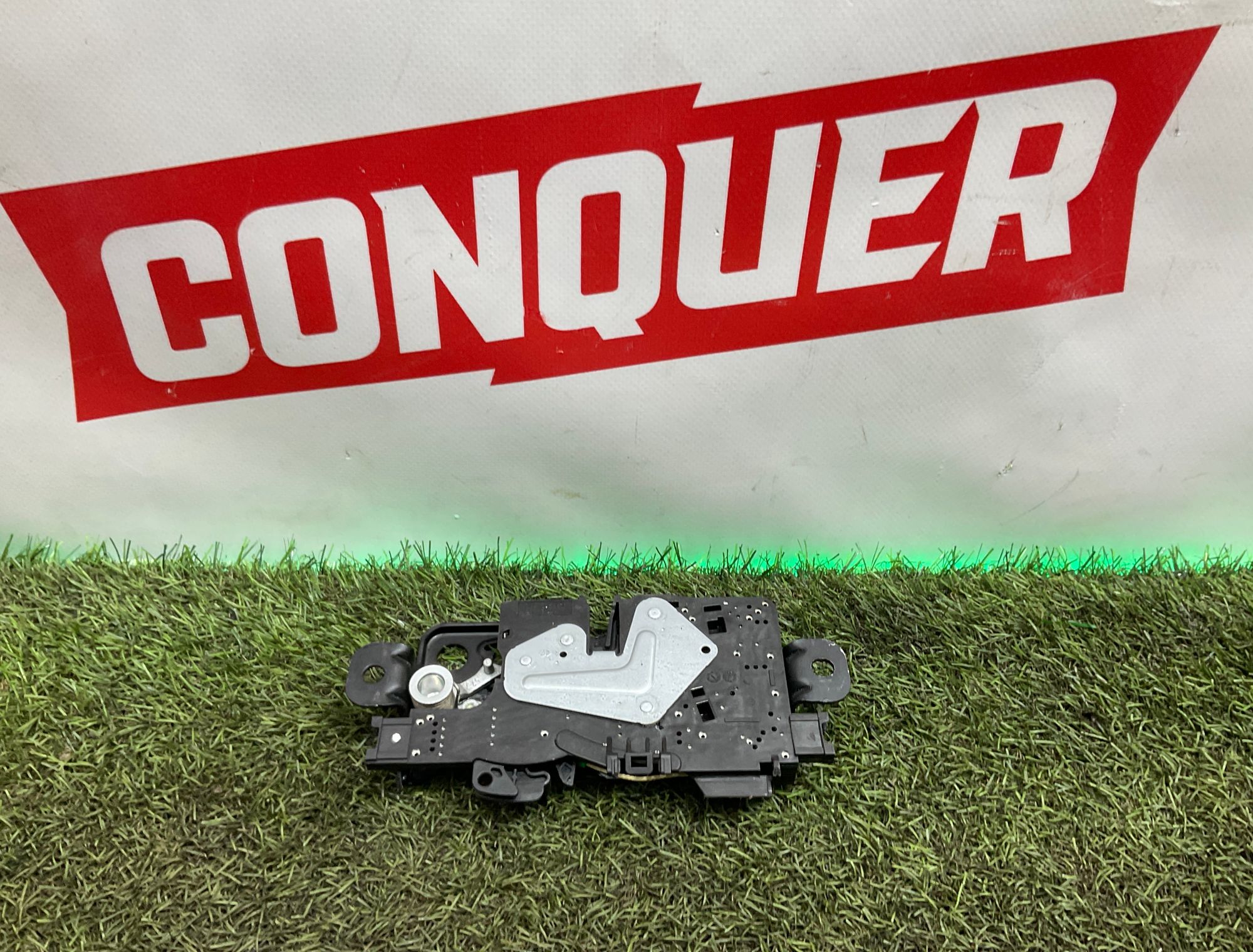 Замок багажника BMW M8, F91/F92/F93 2019, 2500 рублей, Москва