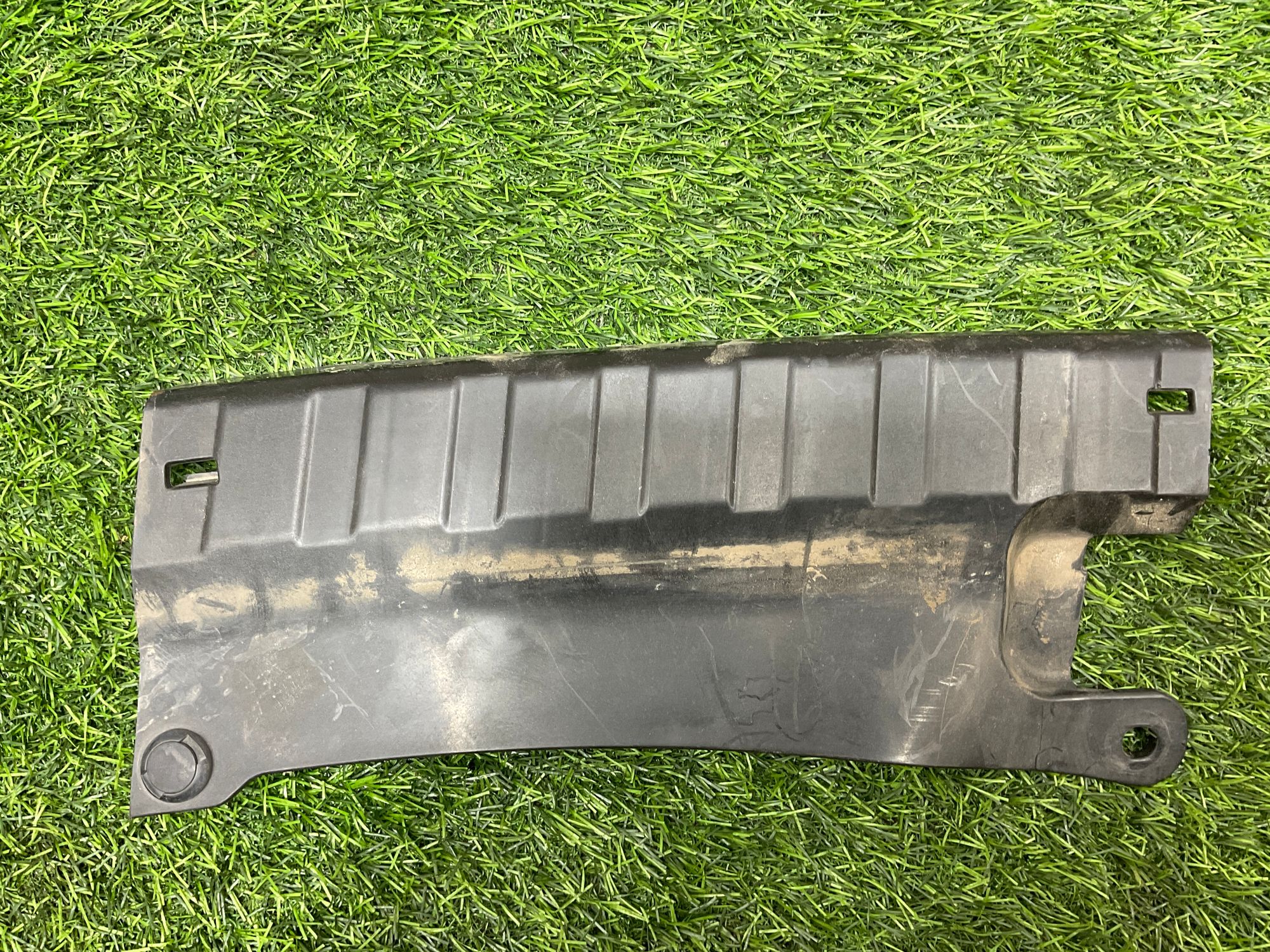 https://ycs.partsauto.market/partsauto-images/thmbs/userImages/h353NjtZg3VDP19b5HMt7LlpbQ93/part/5f87bde8-9281-4072-bccf-73c5abaafd4a_1734964555428.jpg