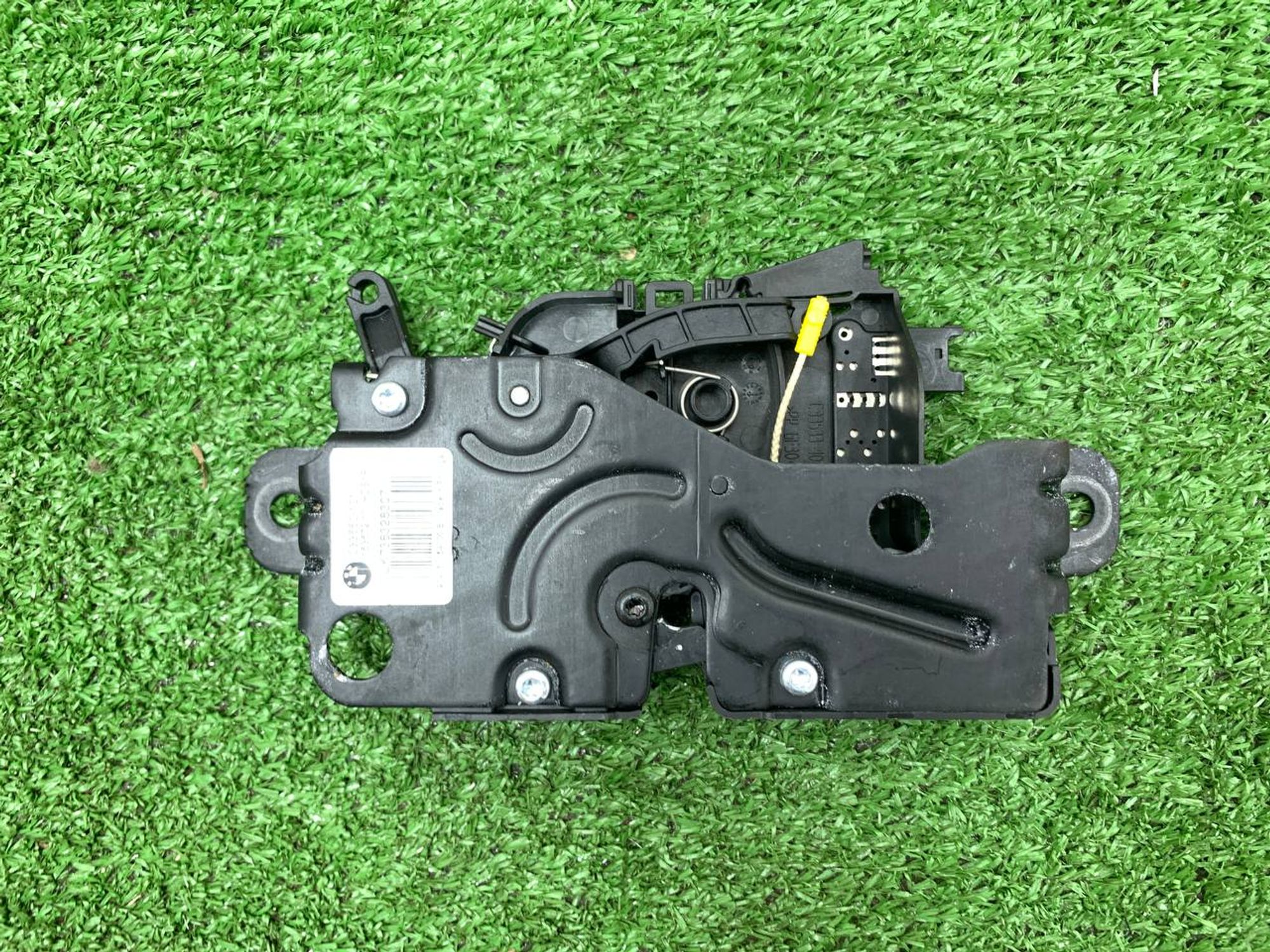 https://ycs.partsauto.market/partsauto-images/thmbs/userImages/h353NjtZg3VDP19b5HMt7LlpbQ93/part/600fc36d-a26f-4393-b3fd-2375302d66d0_1719928716330.jpg