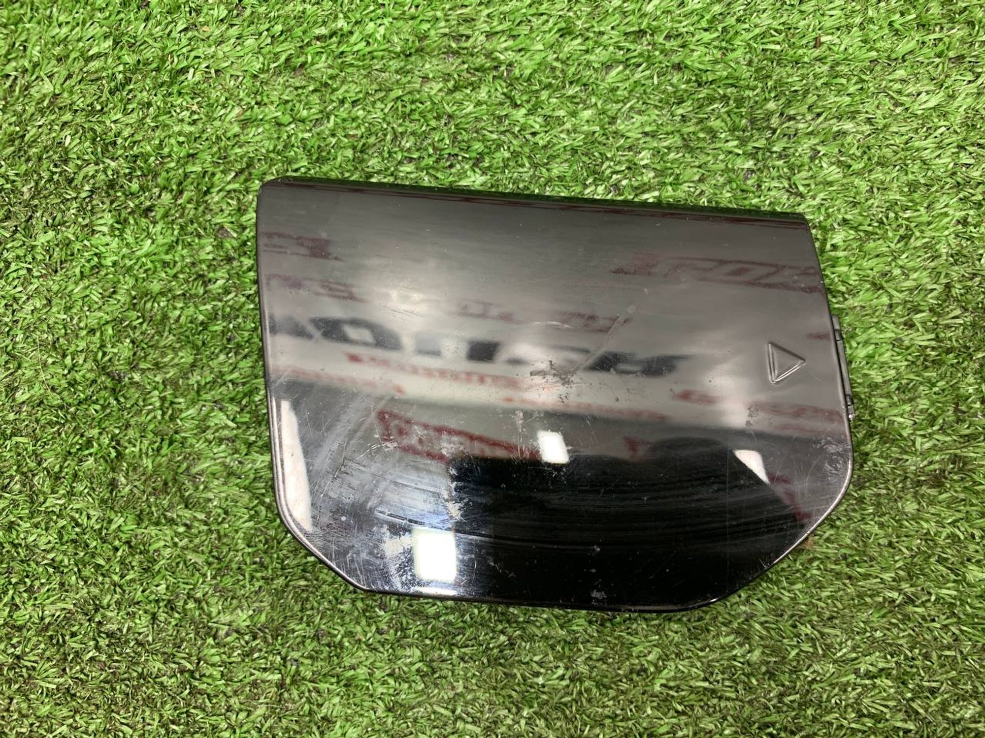 https://ycs.partsauto.market/partsauto-images/thmbs/userImages/h353NjtZg3VDP19b5HMt7LlpbQ93/part/60157f49-d562-4331-a11d-38eacbfc0d58_1724327133558.jpg